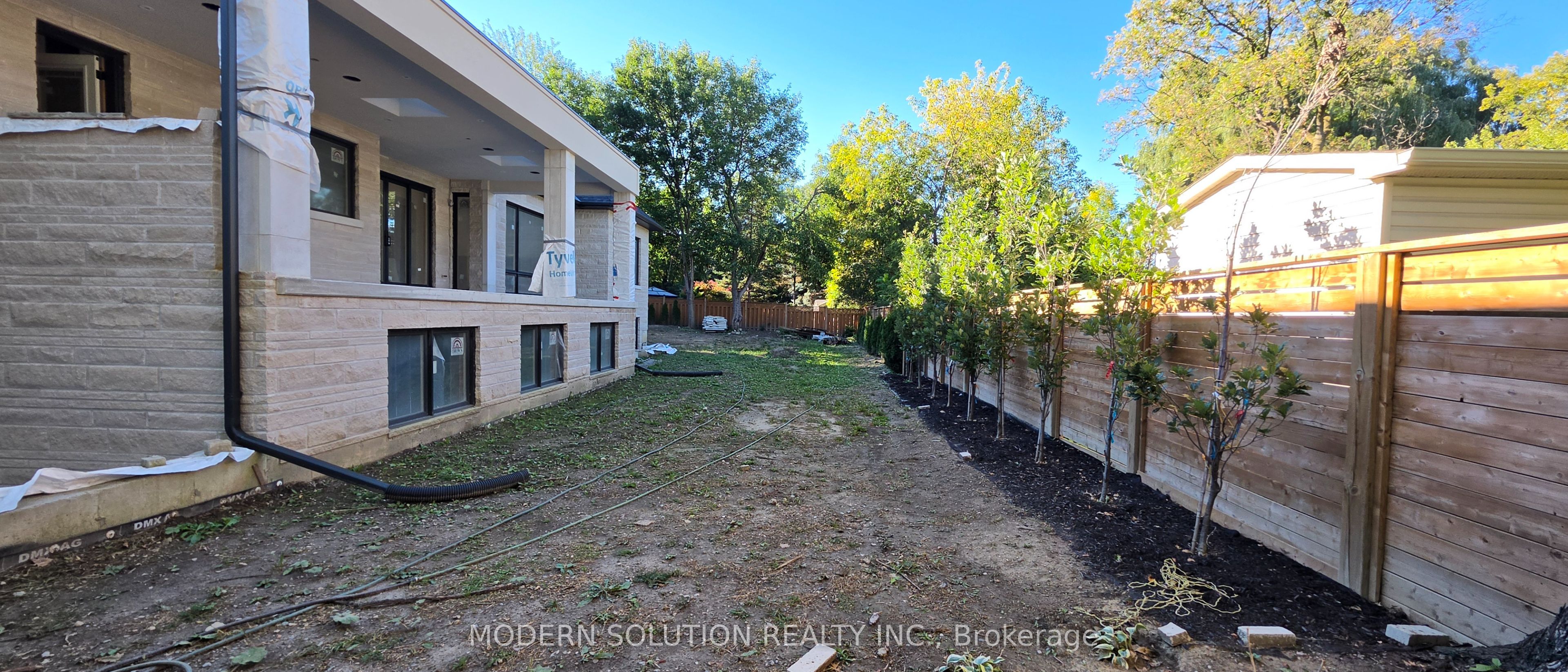 1623 Magenta Court Property Photo 22