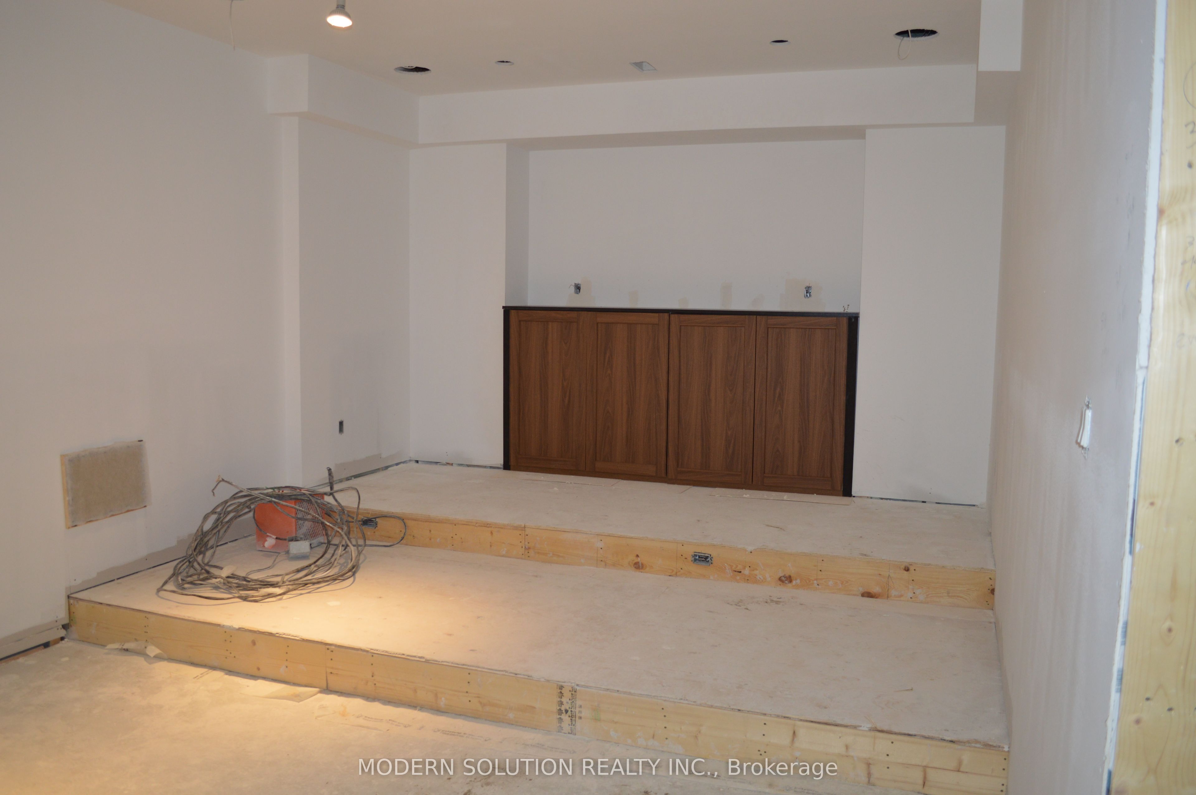 1623 Magenta Court Property Photo 32