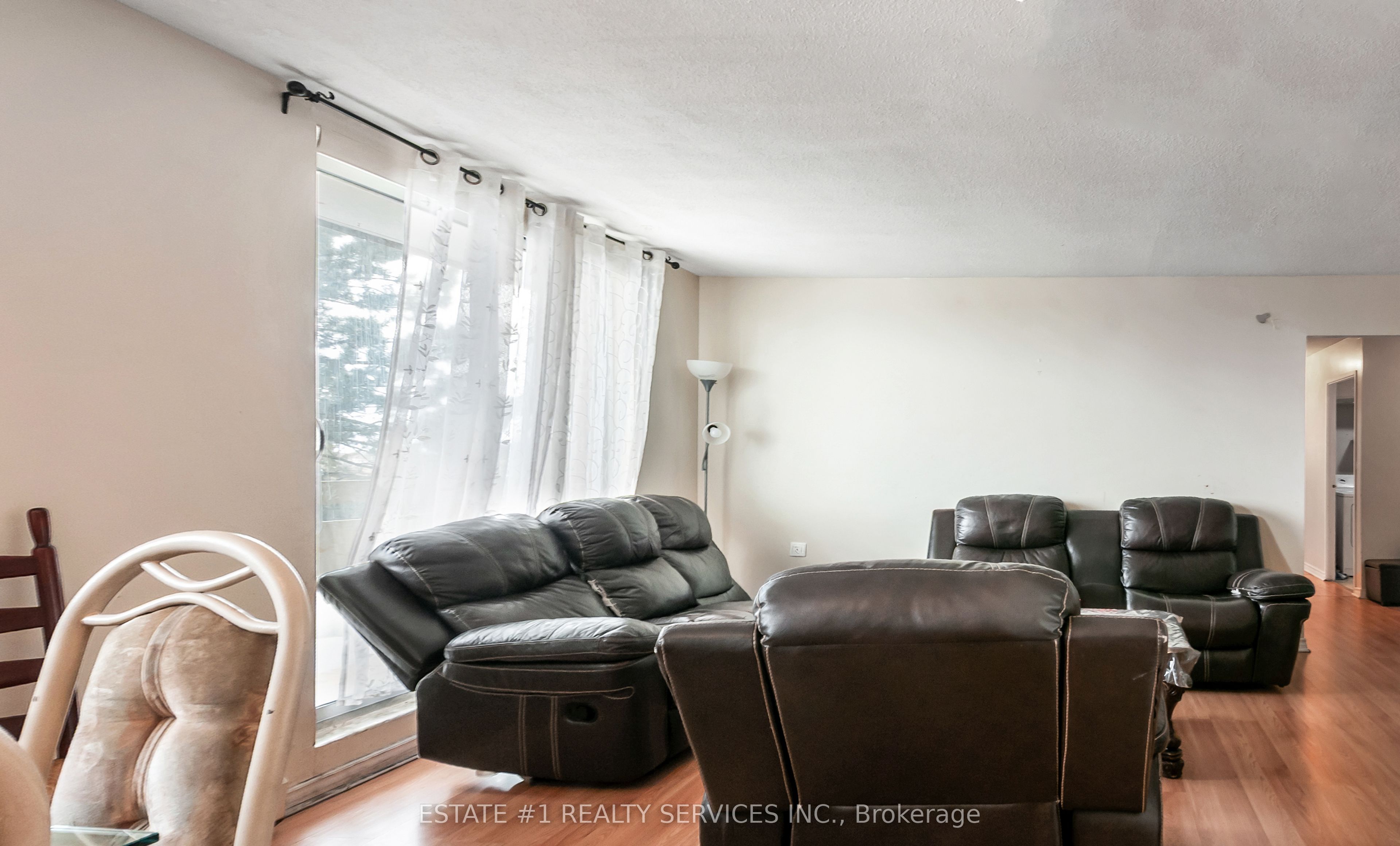3555 Derry Road E 402 Property Photo 22