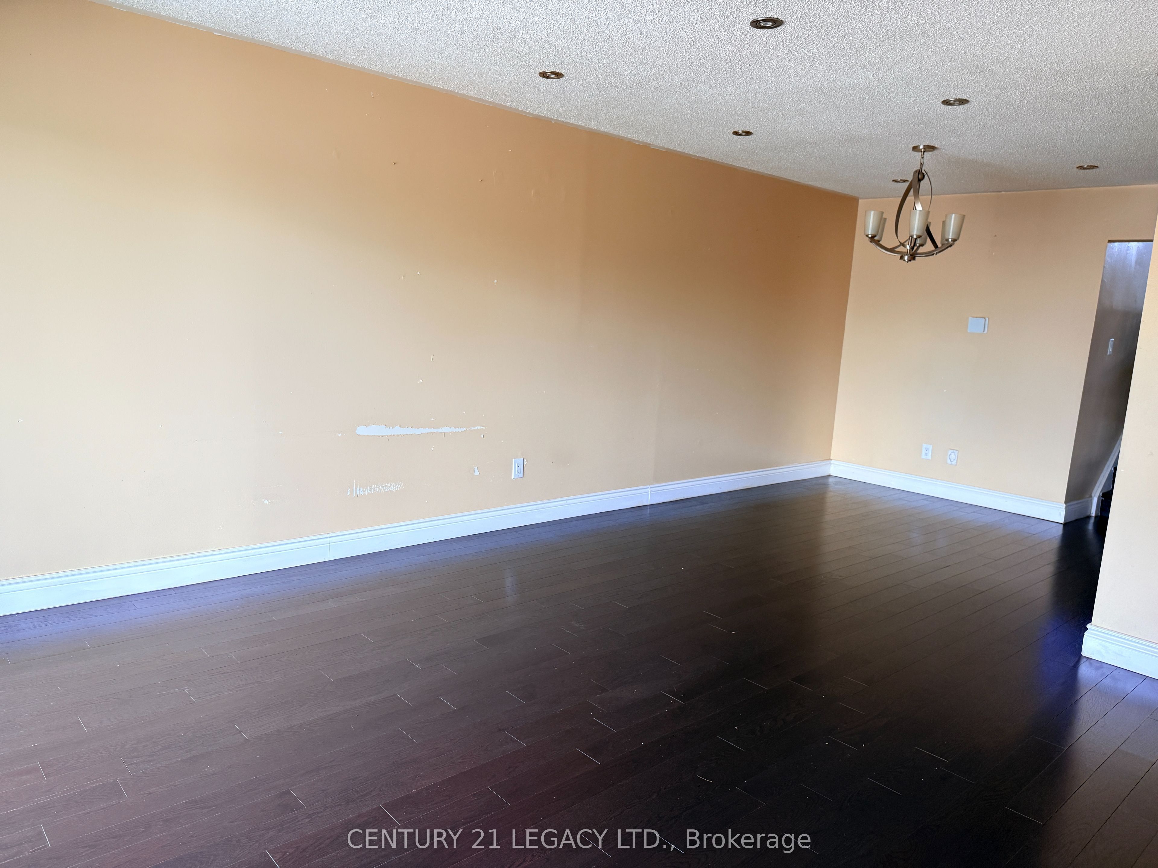 11 Tolton Drive Property Photo 6