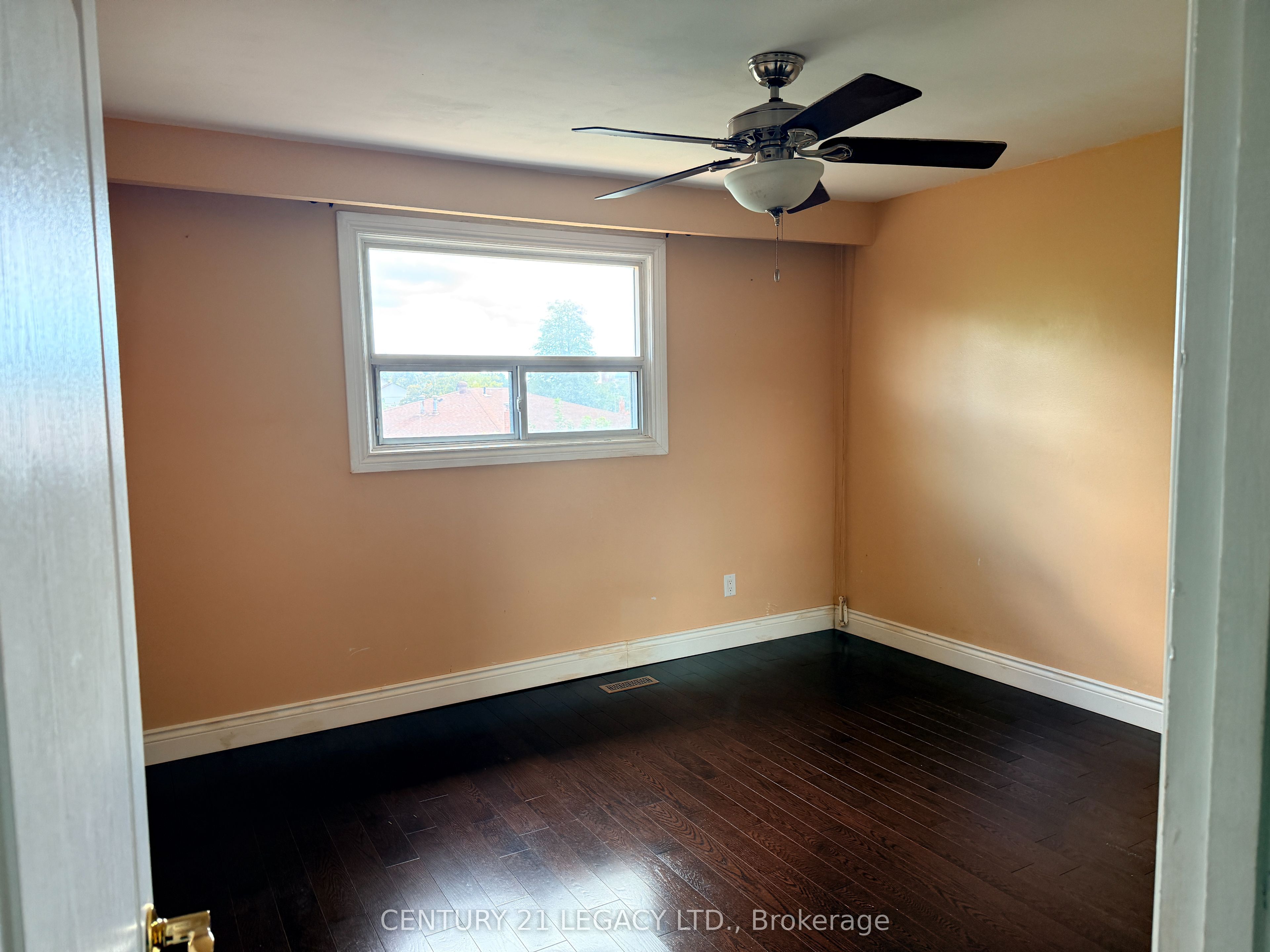 11 Tolton Drive Property Photo 18