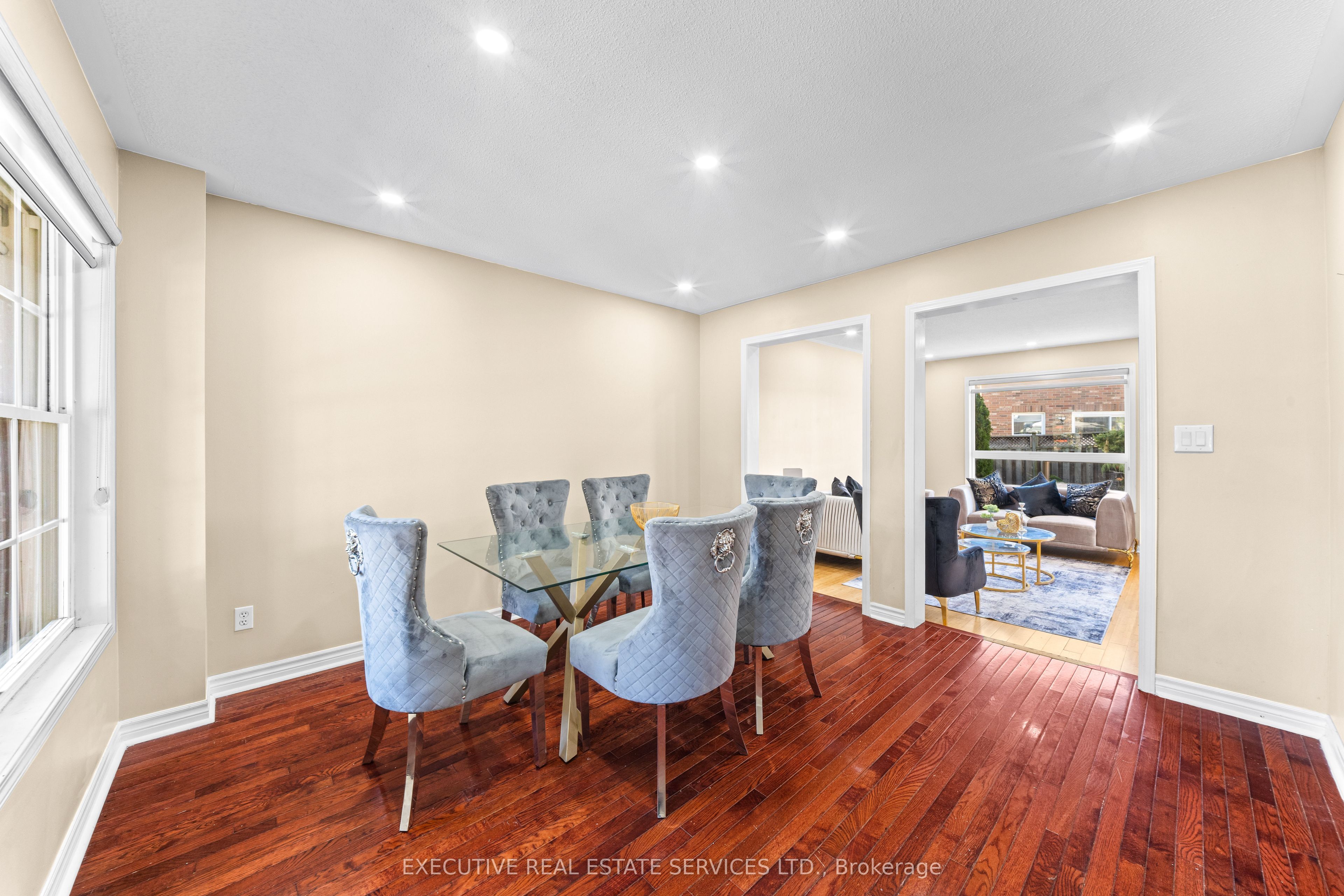 34 Worthington Avenue Property Photo 16