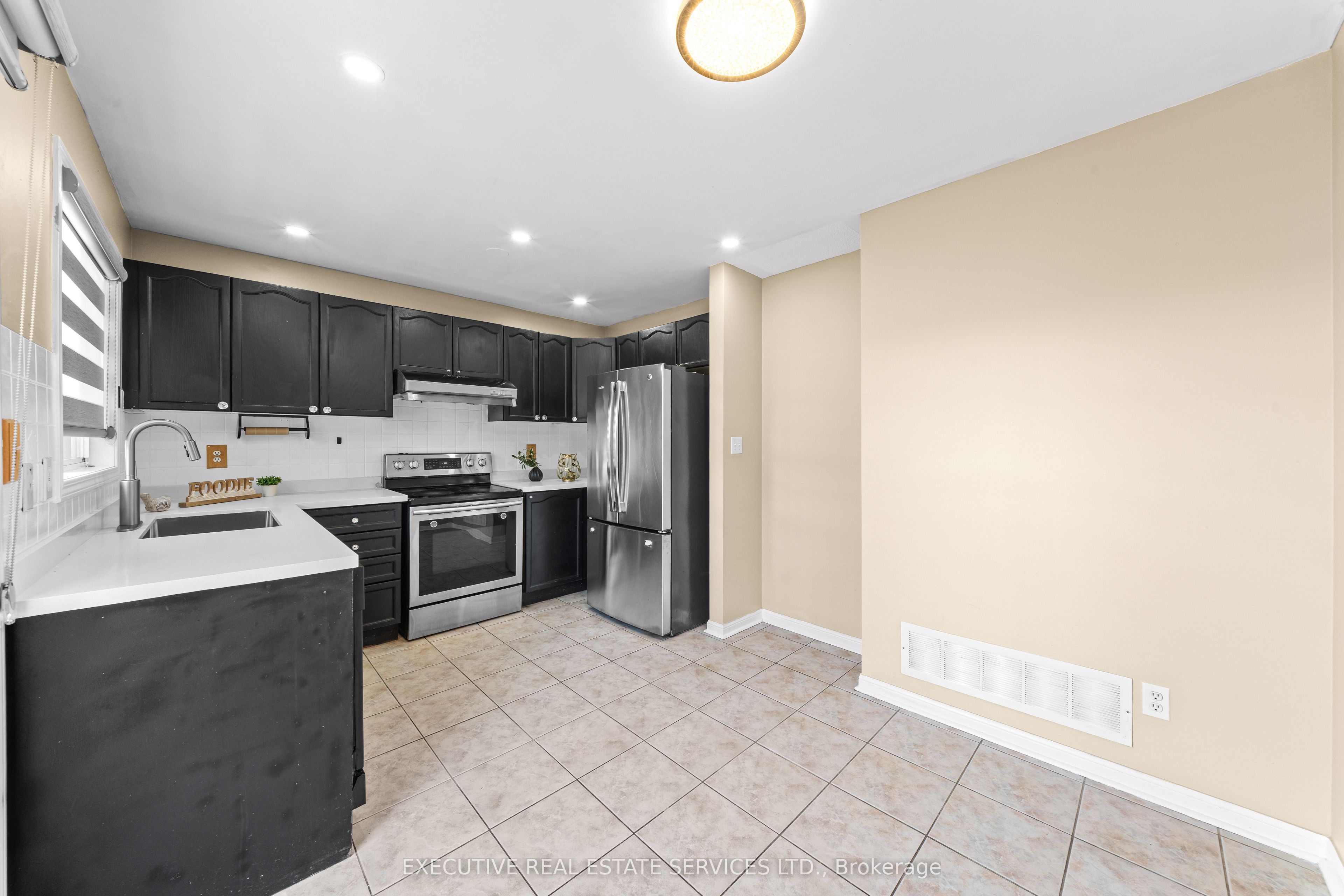 34 Worthington Avenue Property Photo 24