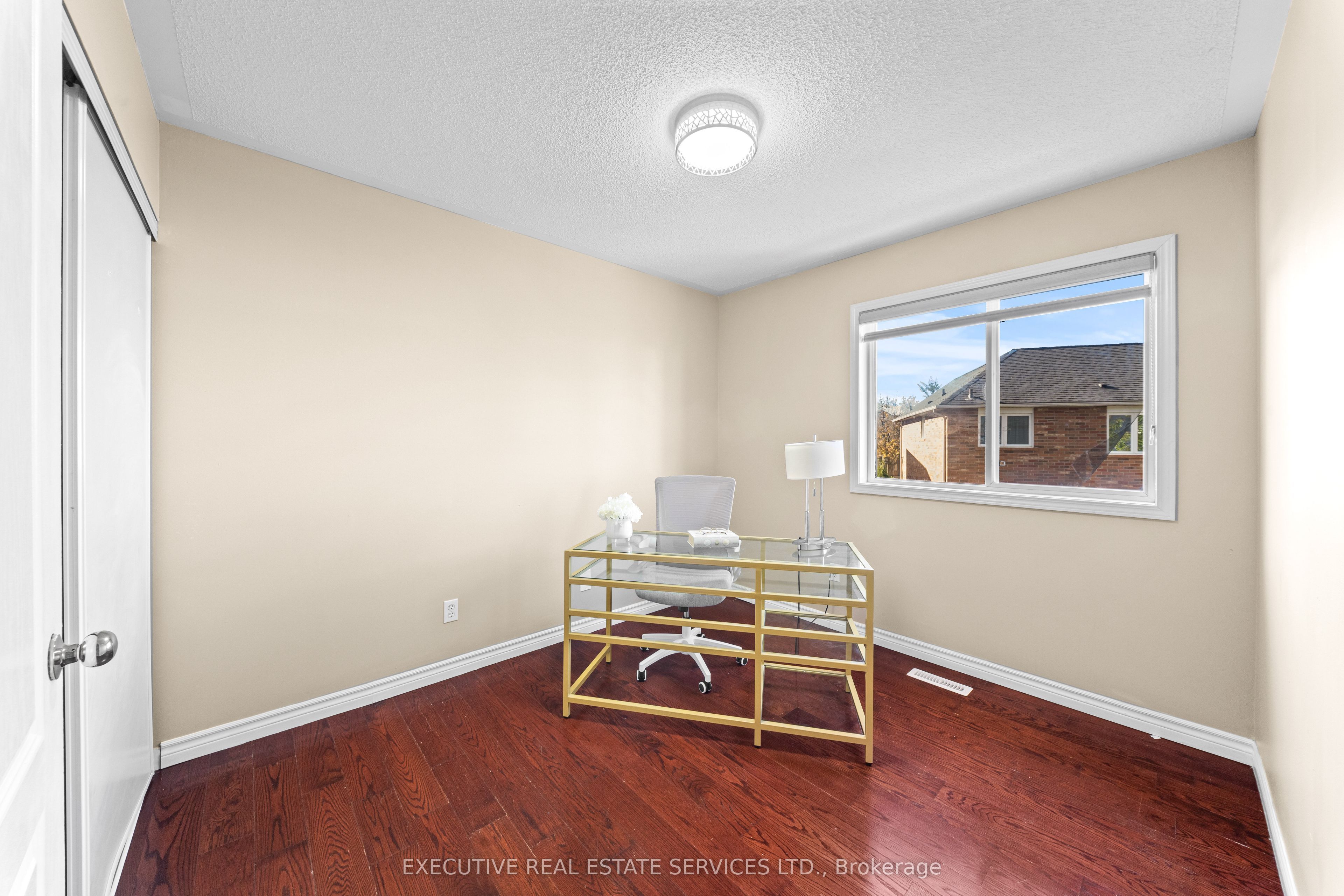 34 Worthington Avenue Property Photo 33