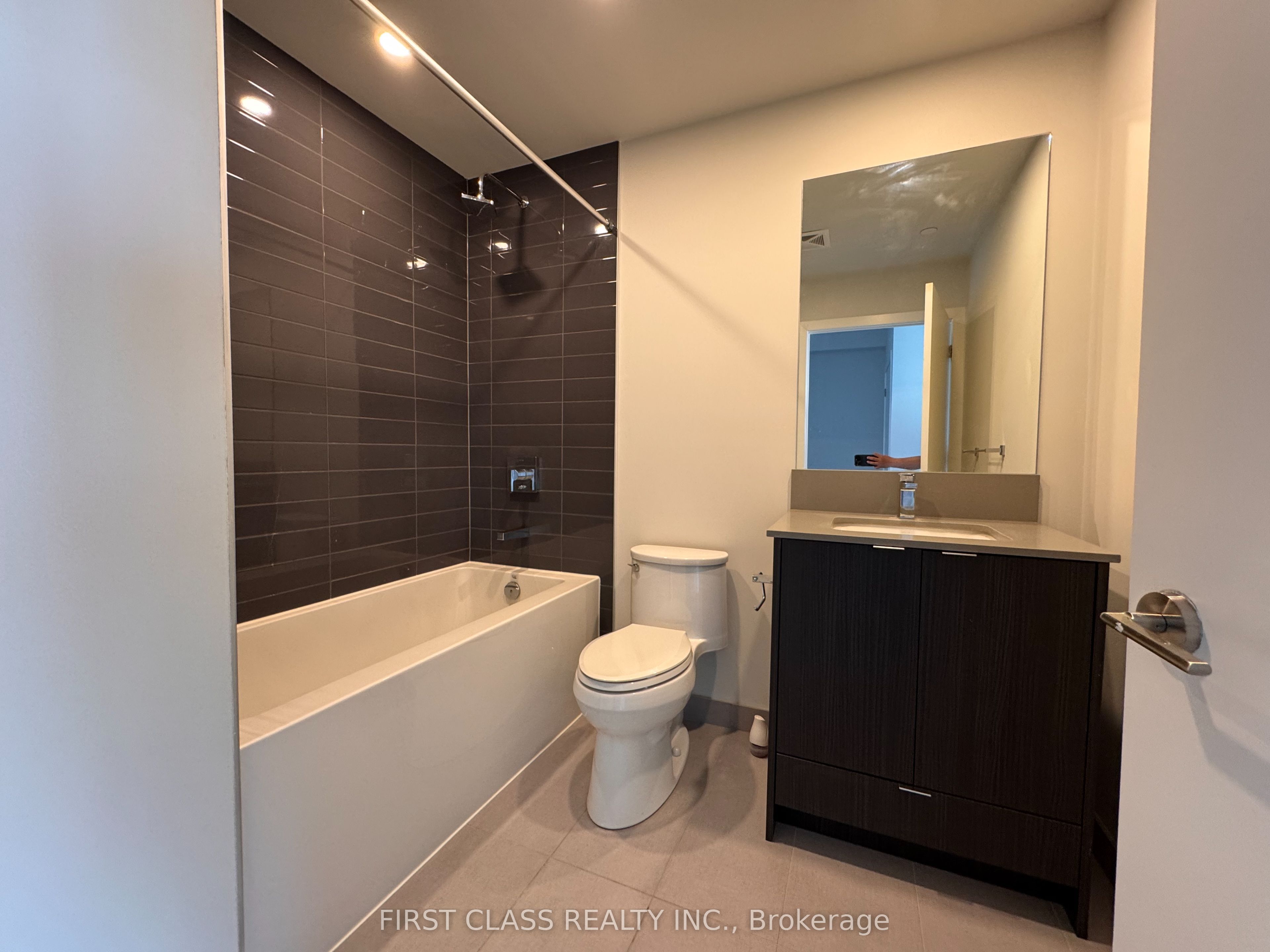 4130 Parkside Village Drive 1804 Property Photo 4