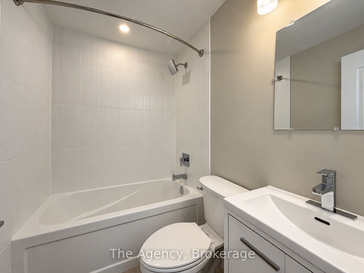 45 Paisley Boulevard W 805 Property Photo 13