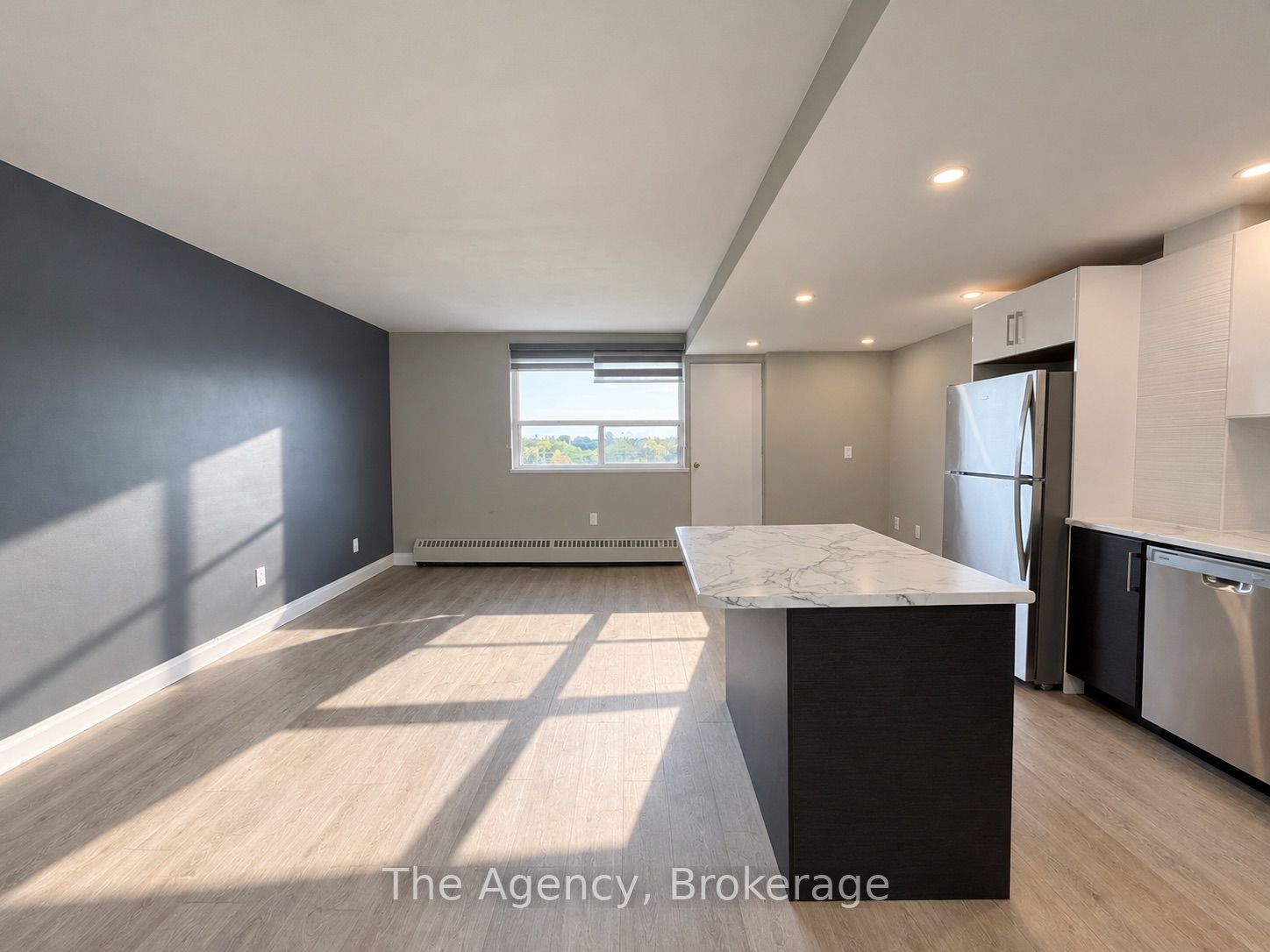 45 Paisley Boulevard W 609 Property Photo 7