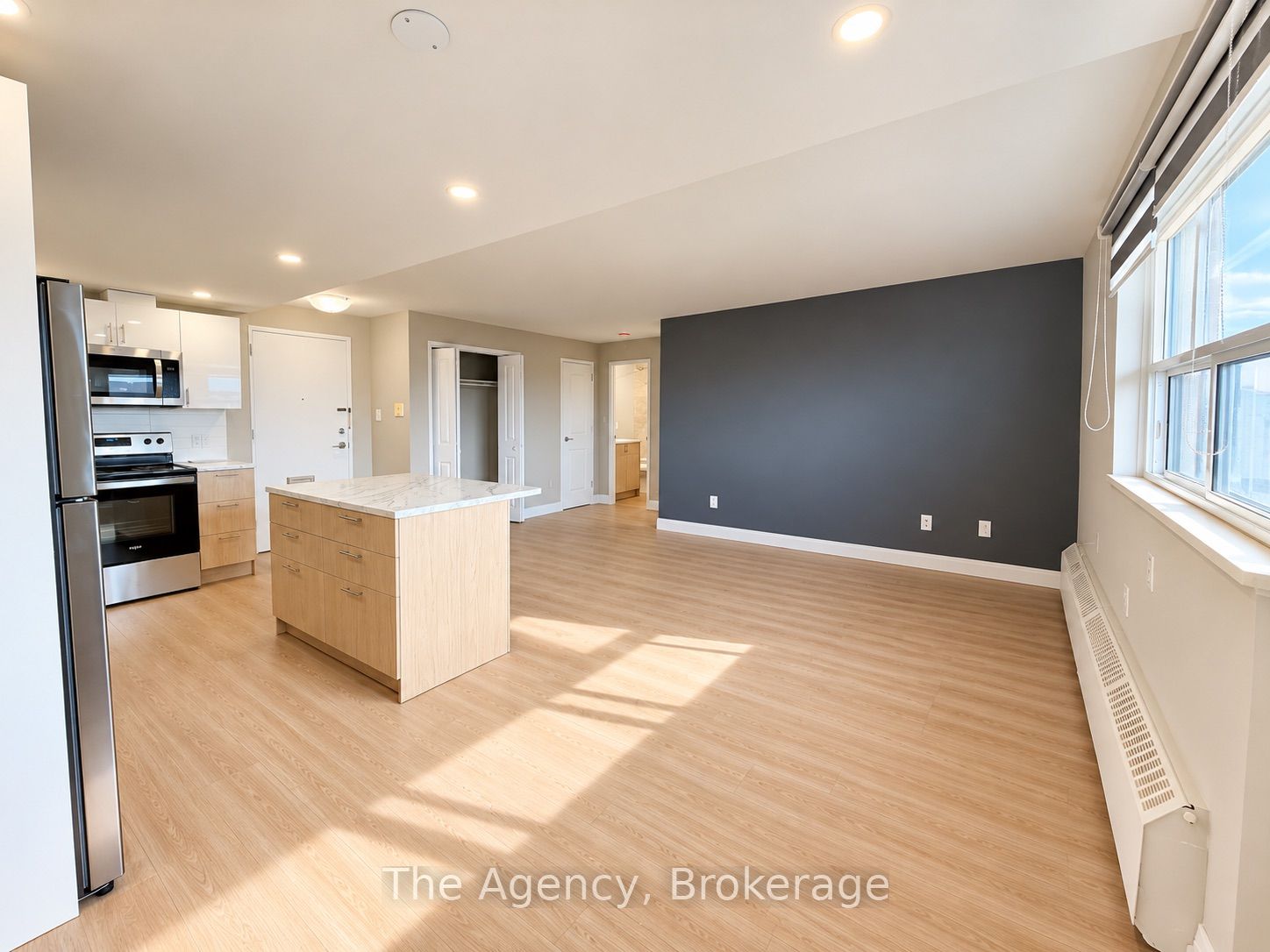 45 Paisley Boulevard W 808 Property Photo 8