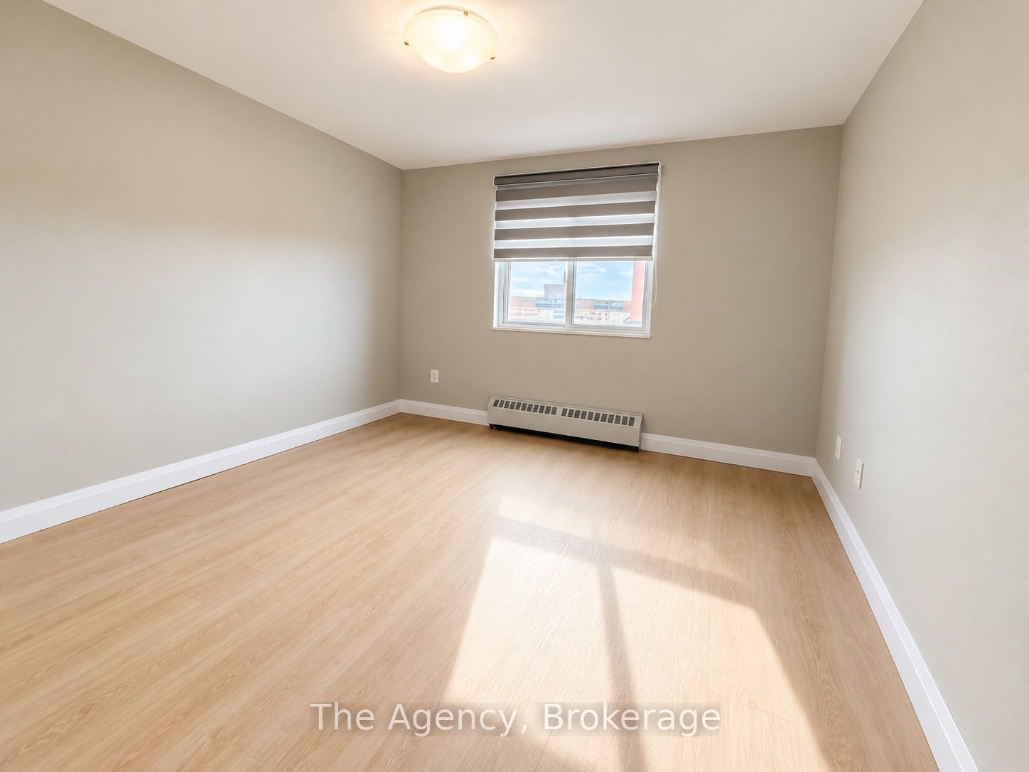 45 Paisley Boulevard W 808 Property Photo 9