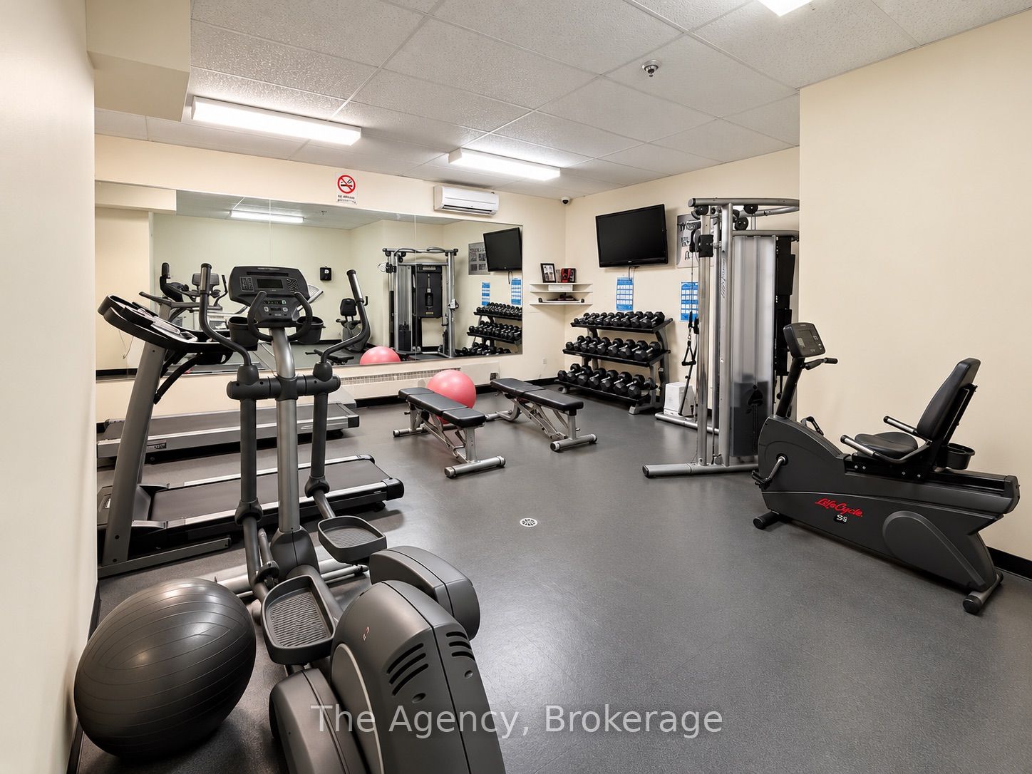 45 Paisley Boulevard W 304 Property Photo 15