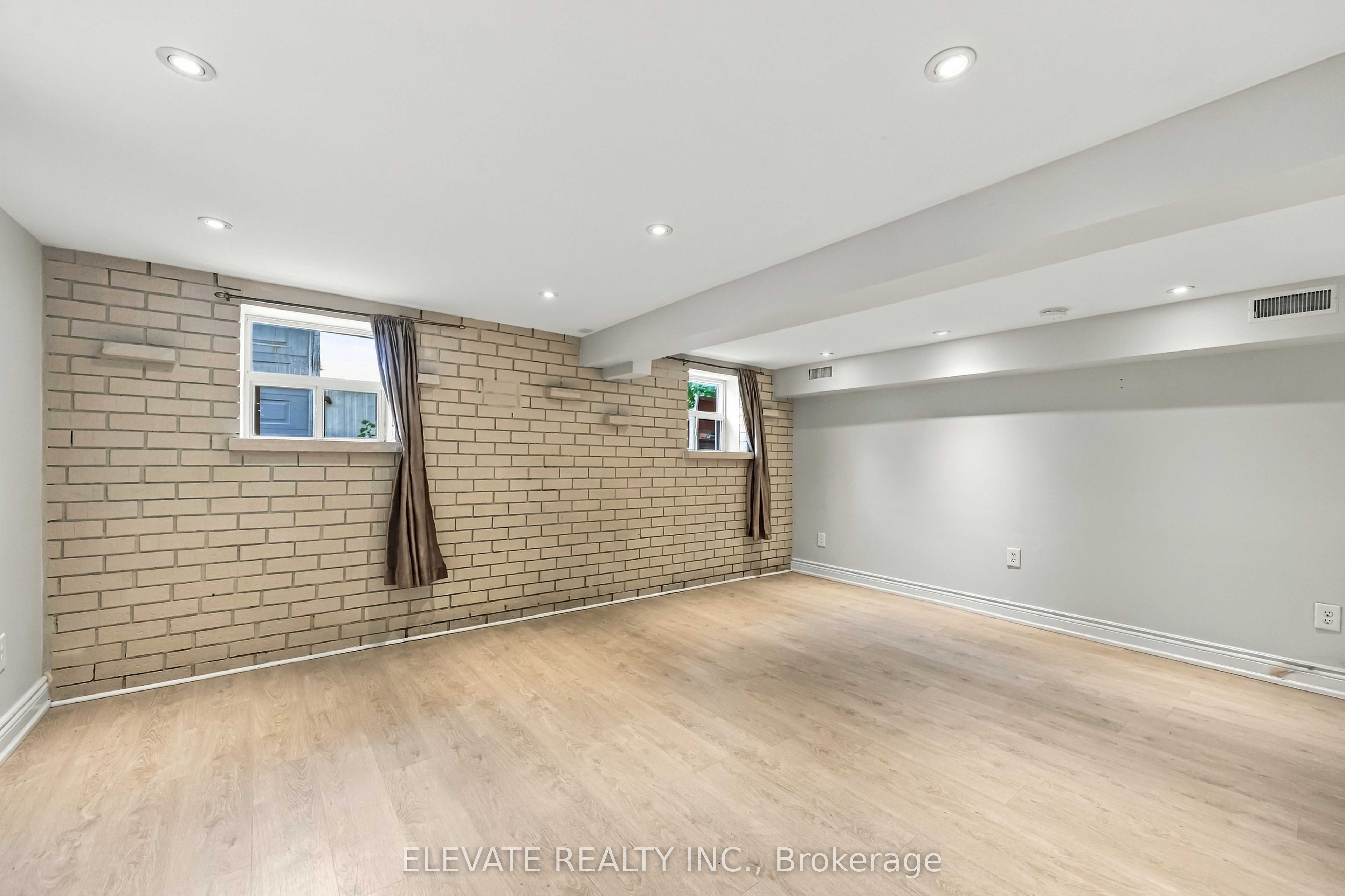 66 Hartley Avenue Bsmt Property Photo 9