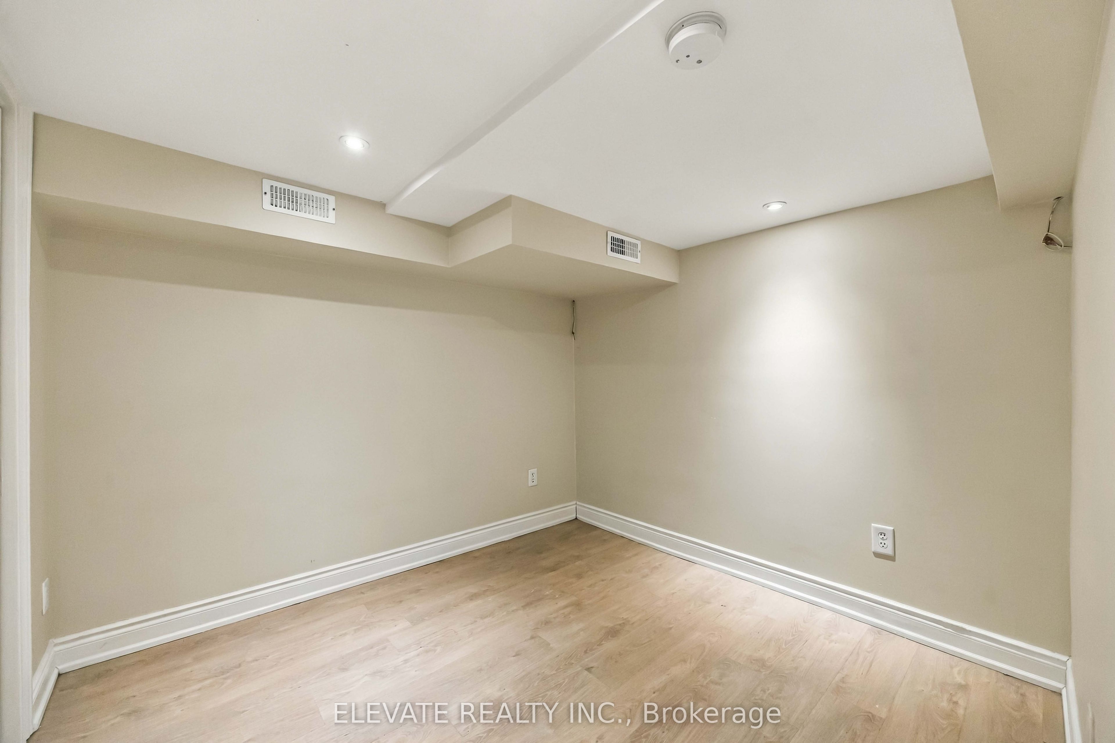 66 Hartley Avenue Bsmt Property Photo 12