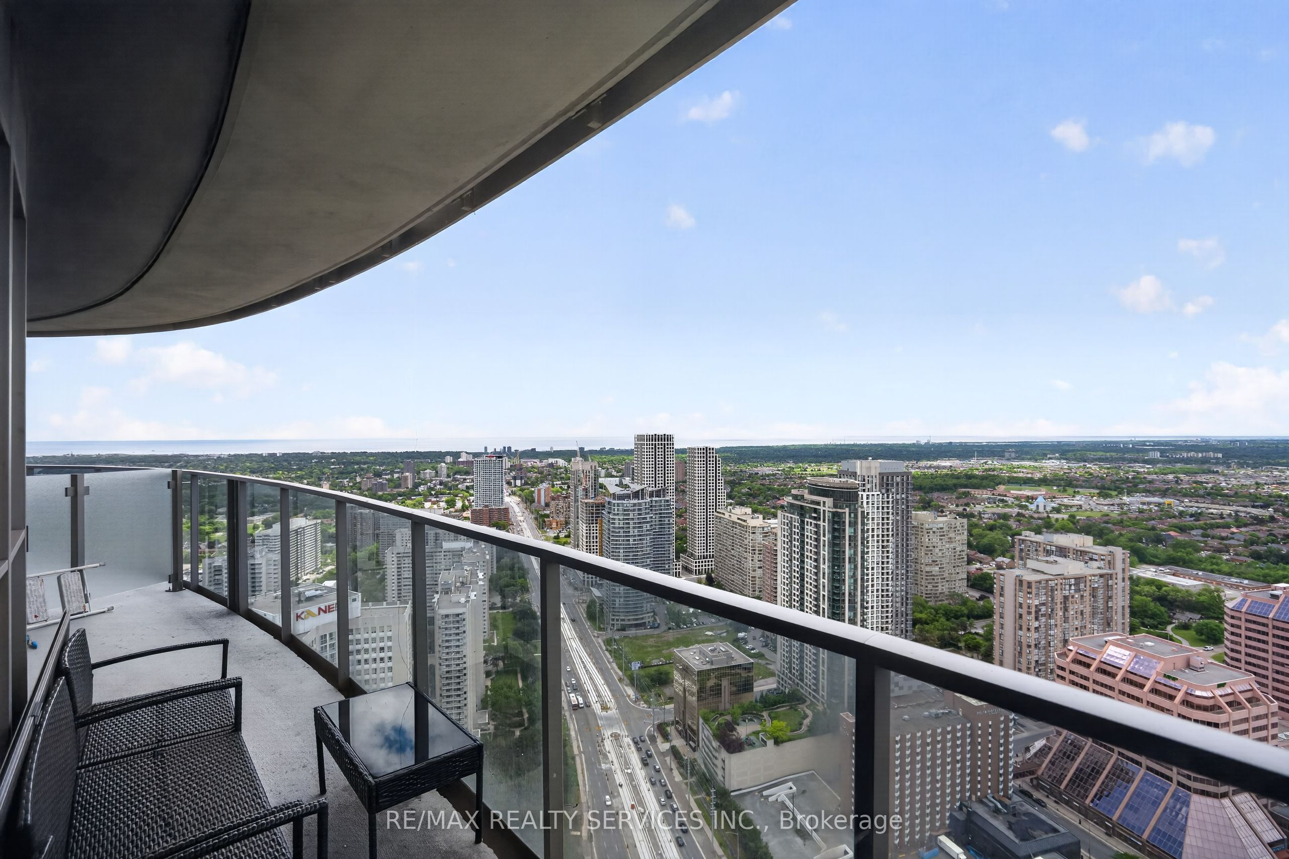 60 Absolute Avenue 4403 Property Photo 36