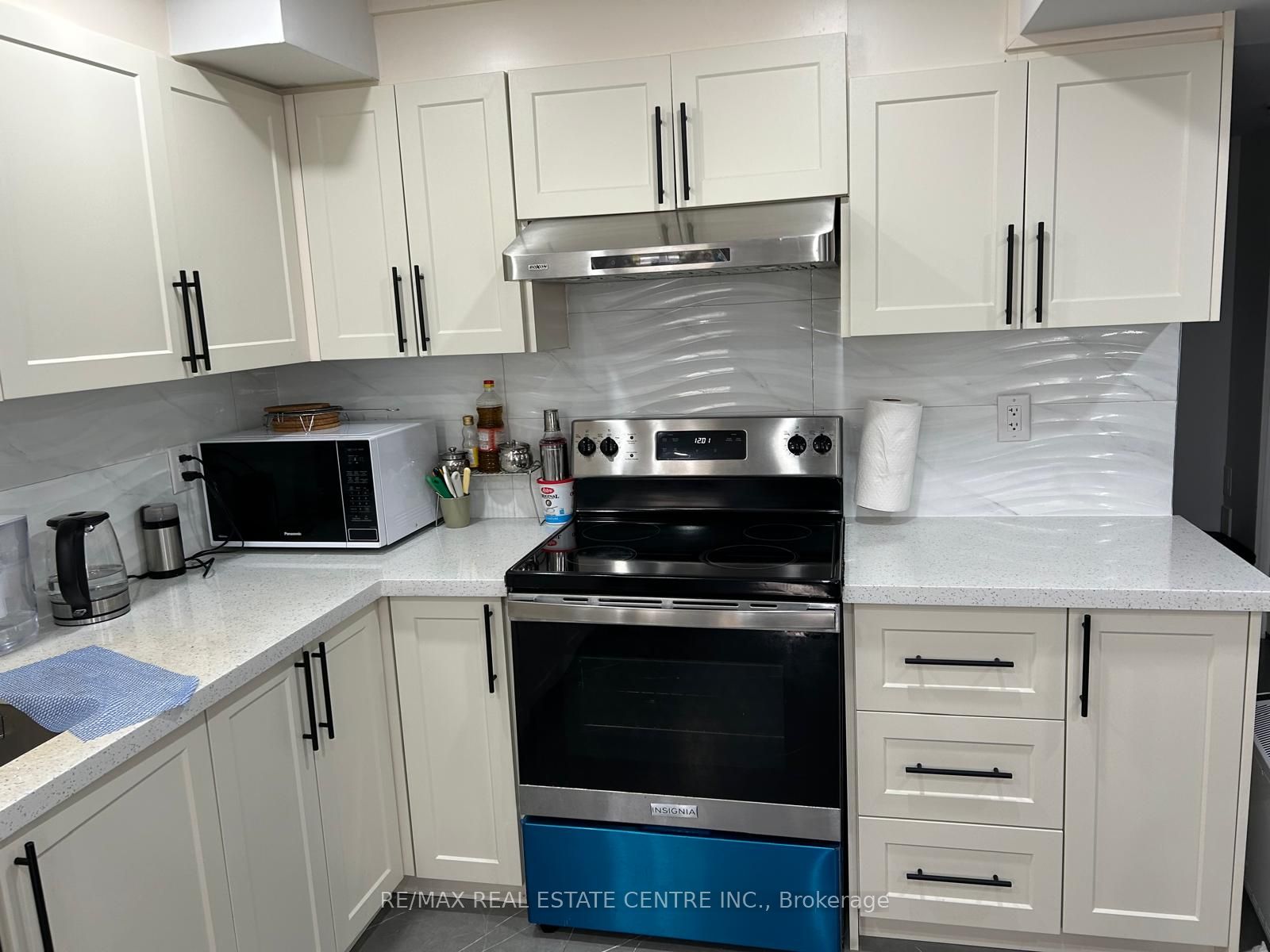 23 Gamson Crescent Bsmt Property Photo 14