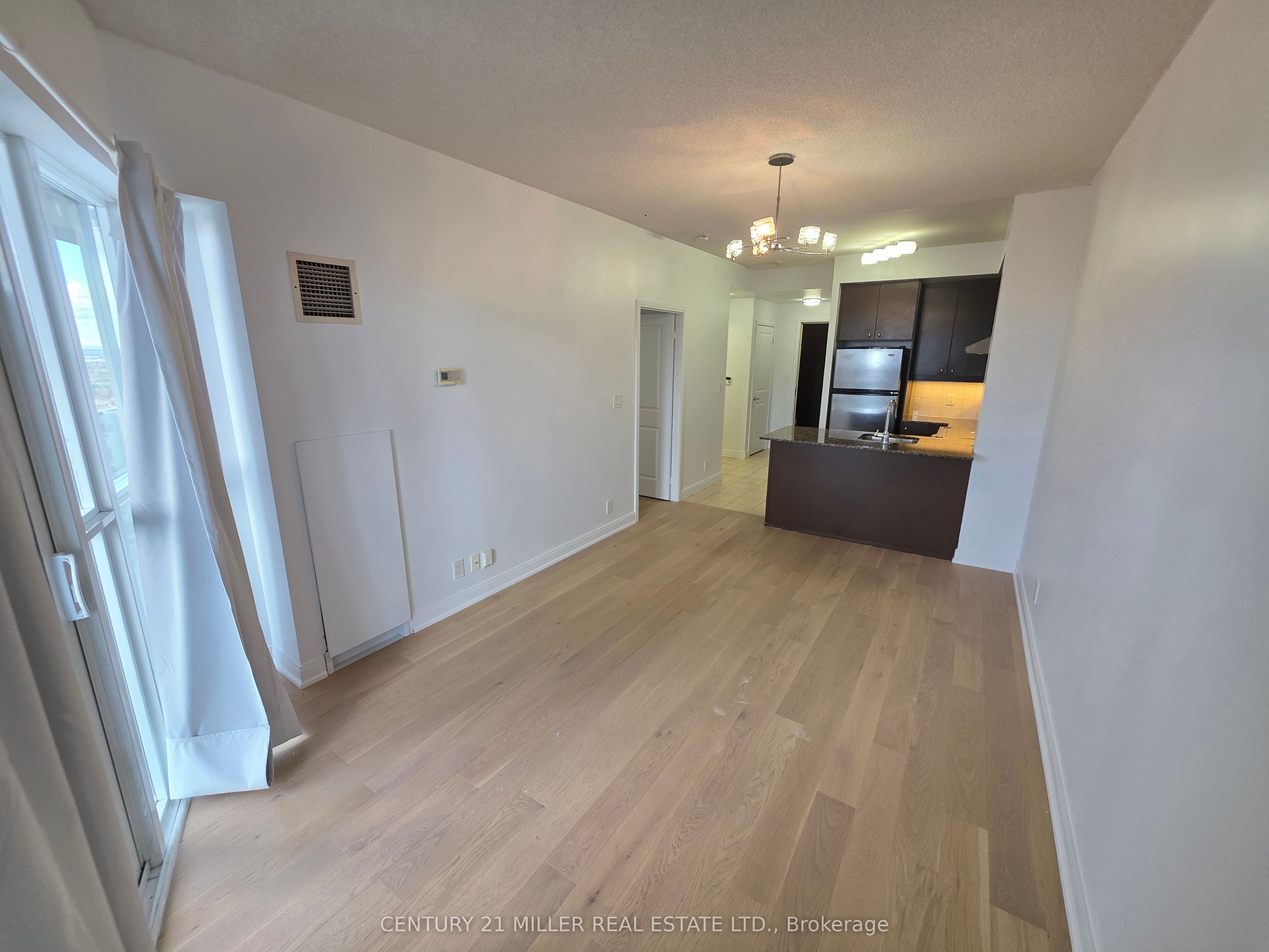 60 Absolute Avenue 2605 Property Photo 11