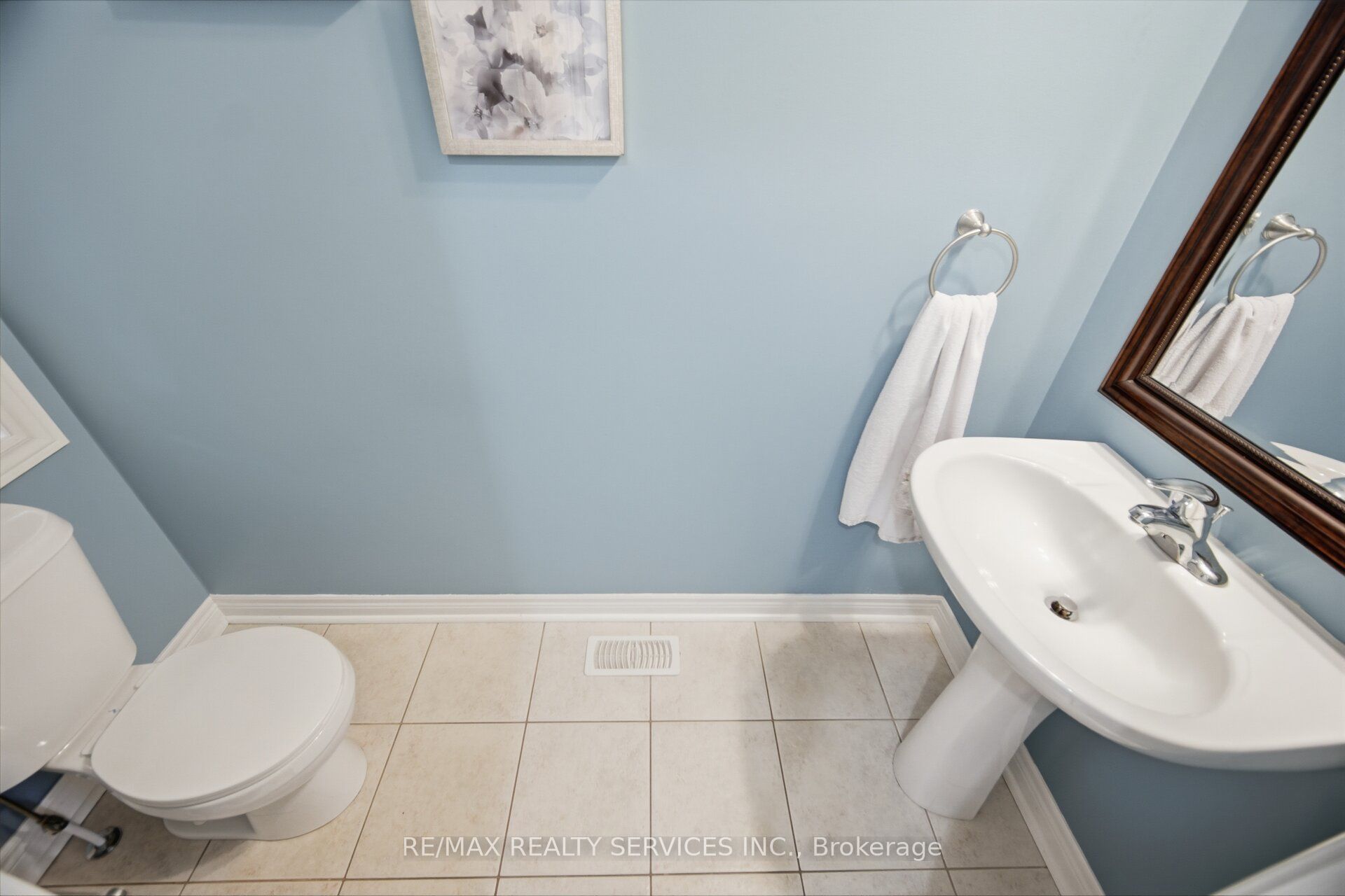 9 Aspenview Avenue Property Photo 20