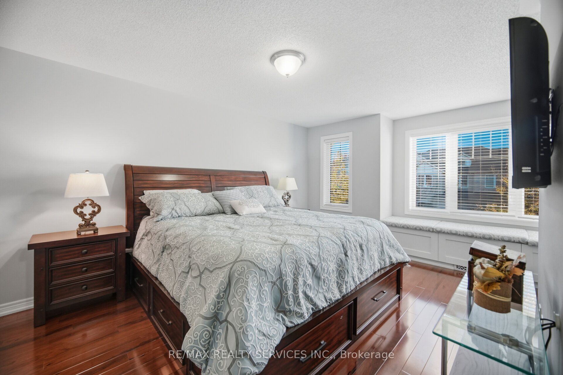 9 Aspenview Avenue Property Photo 24