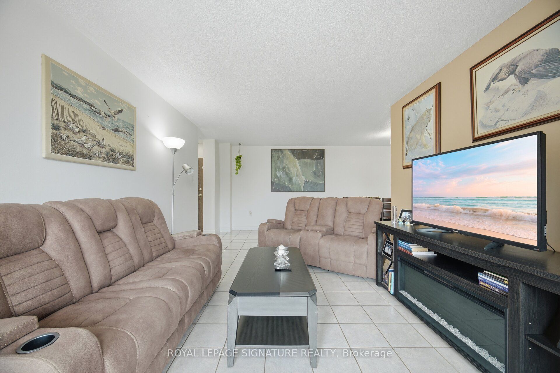 4 Kings Cross Road 303 Property Photo 12