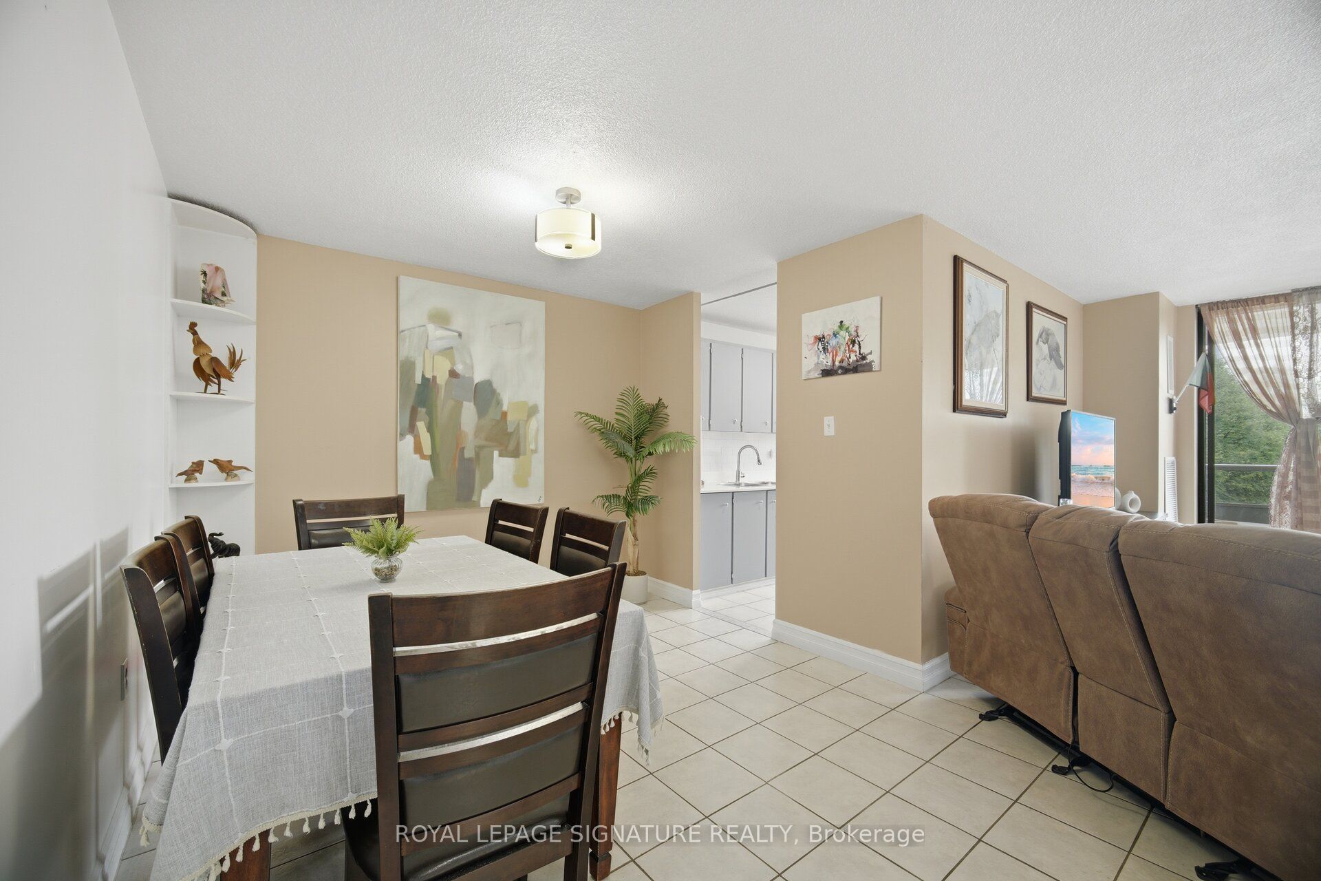 4 Kings Cross Road 303 Property Photo 14
