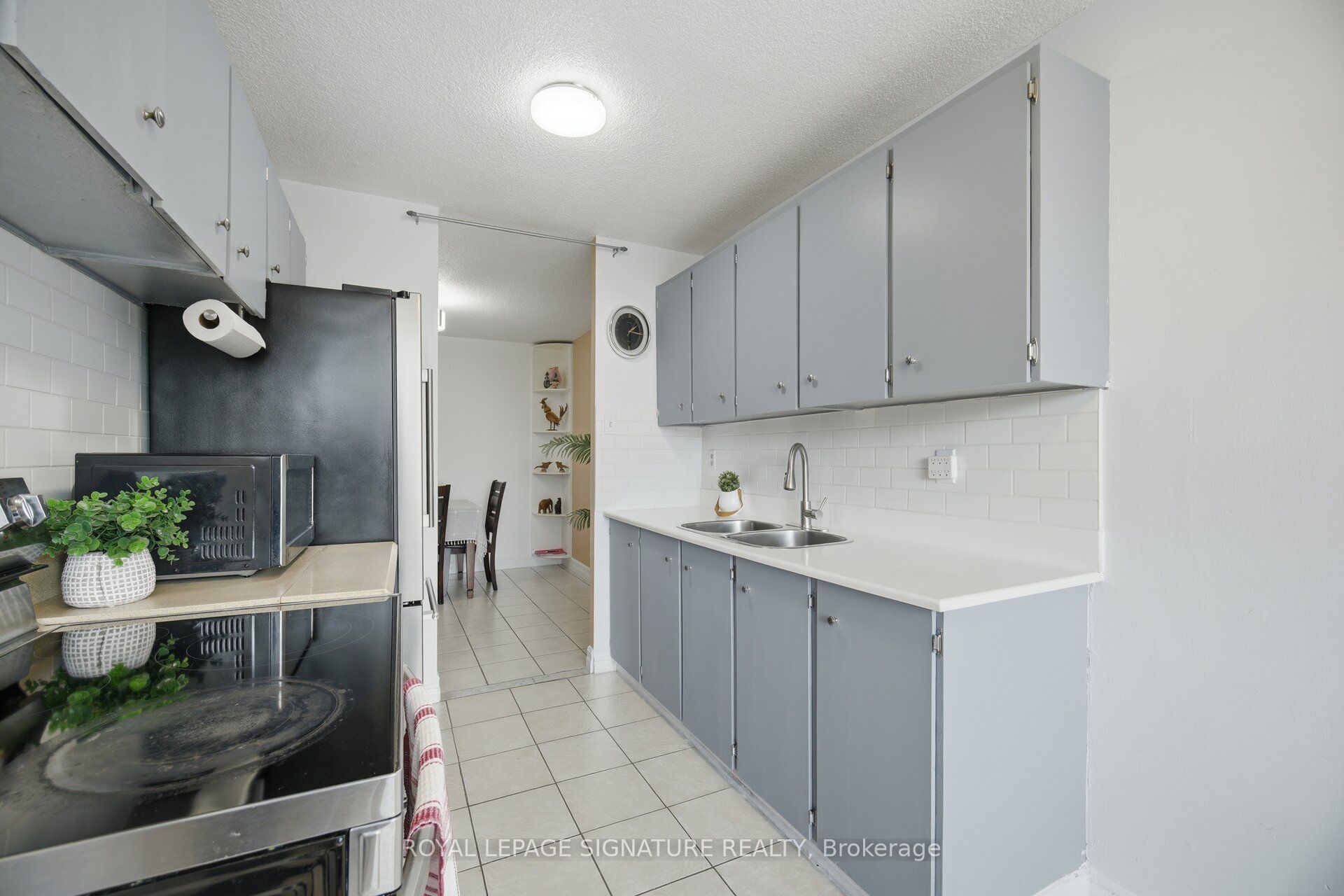 4 Kings Cross Road 303 Property Photo 17