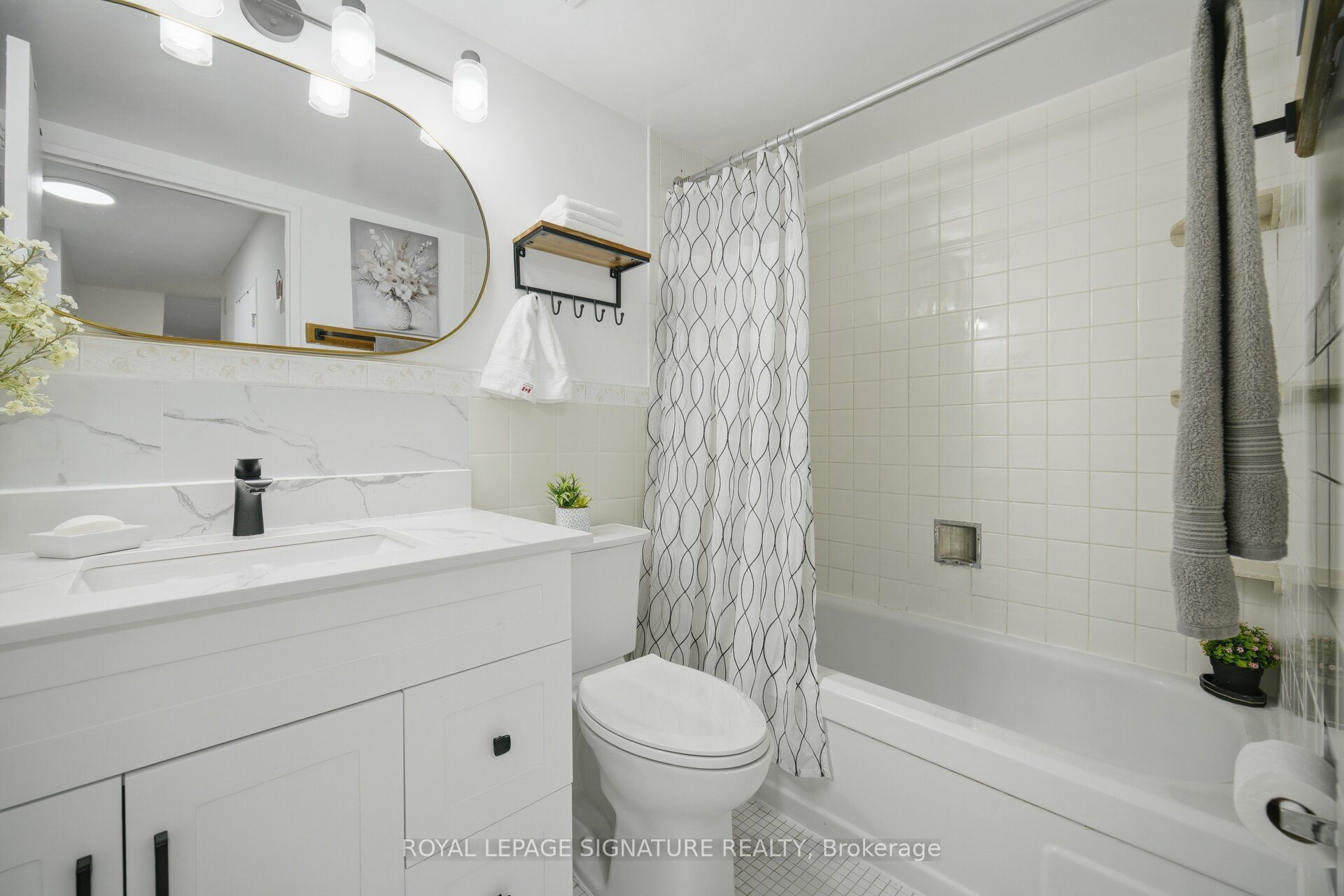 4 Kings Cross Road 303 Property Photo 26