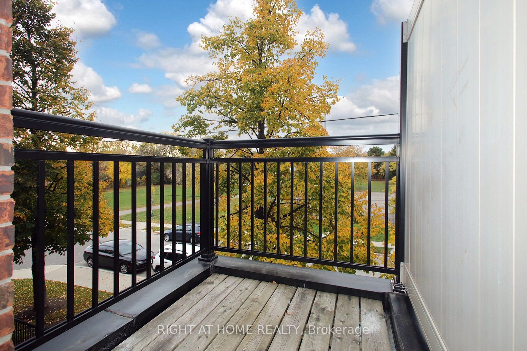 50 Carnation Avenue 147 Property Photo 23