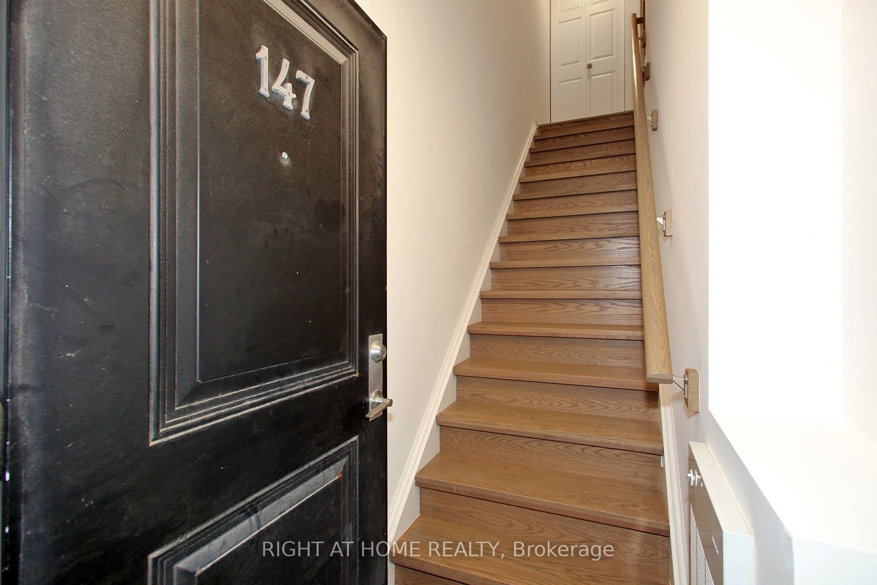 50 Carnation Avenue 147 Property Photo 28