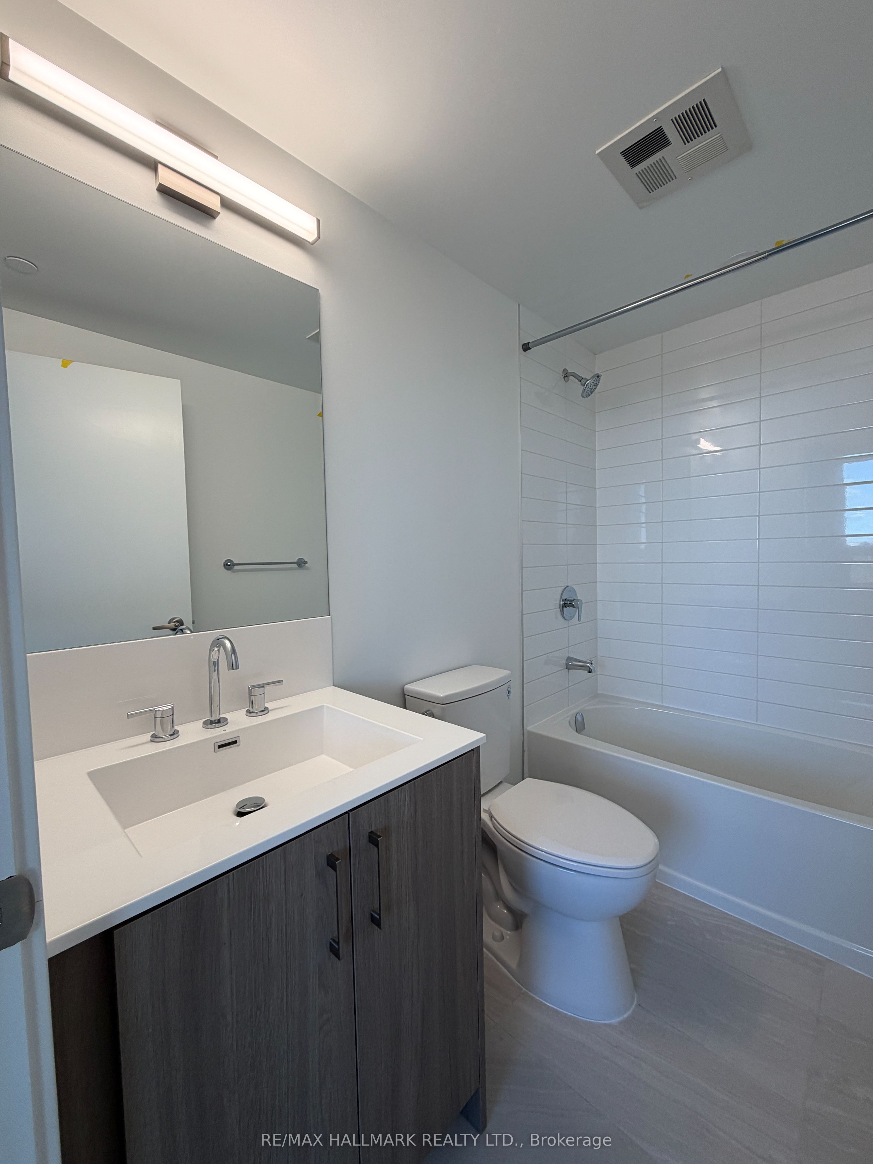 4010 Eglinton Avenue W 2610 Property Photo 8