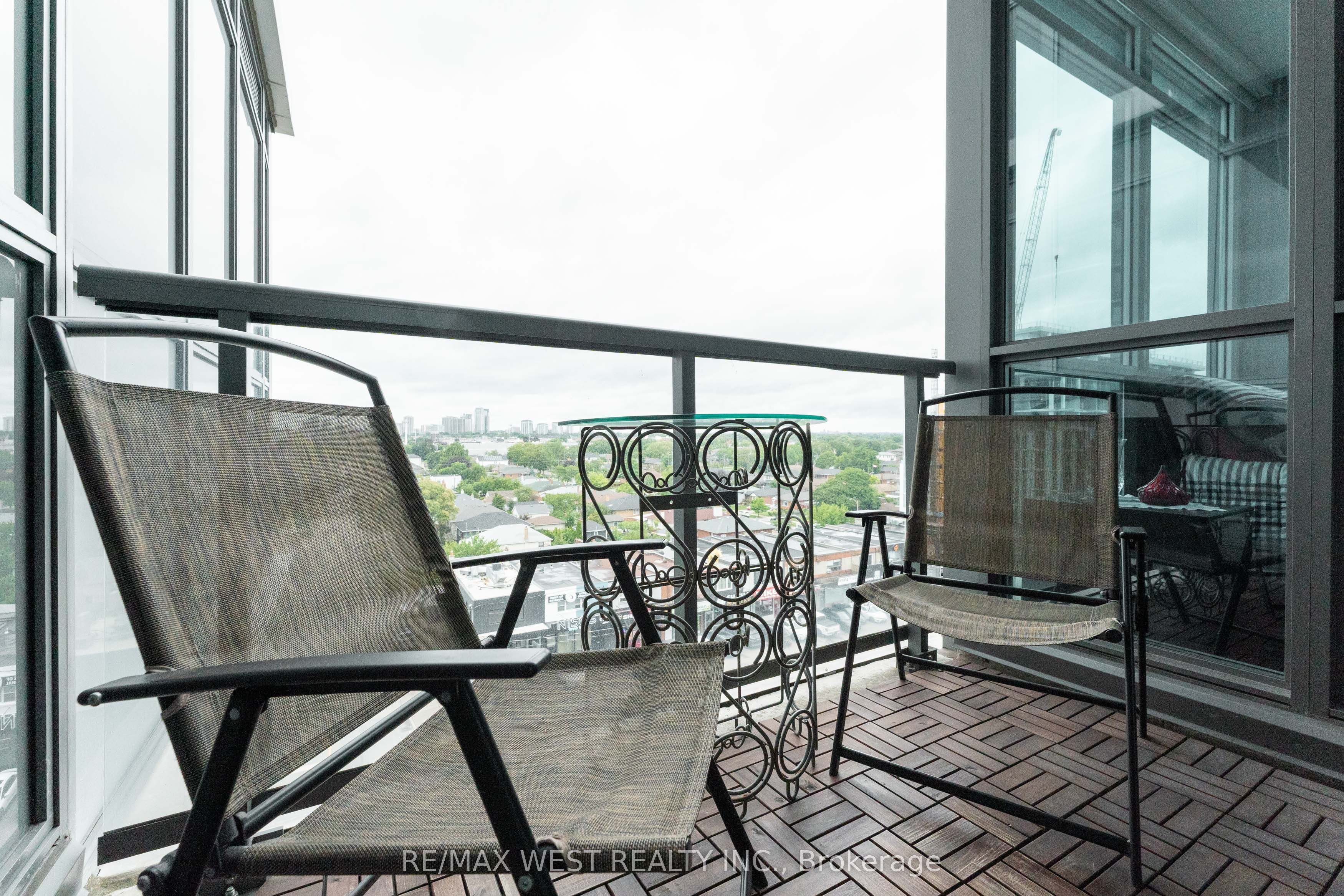 1185 The Queensway 710 Property Photo 15