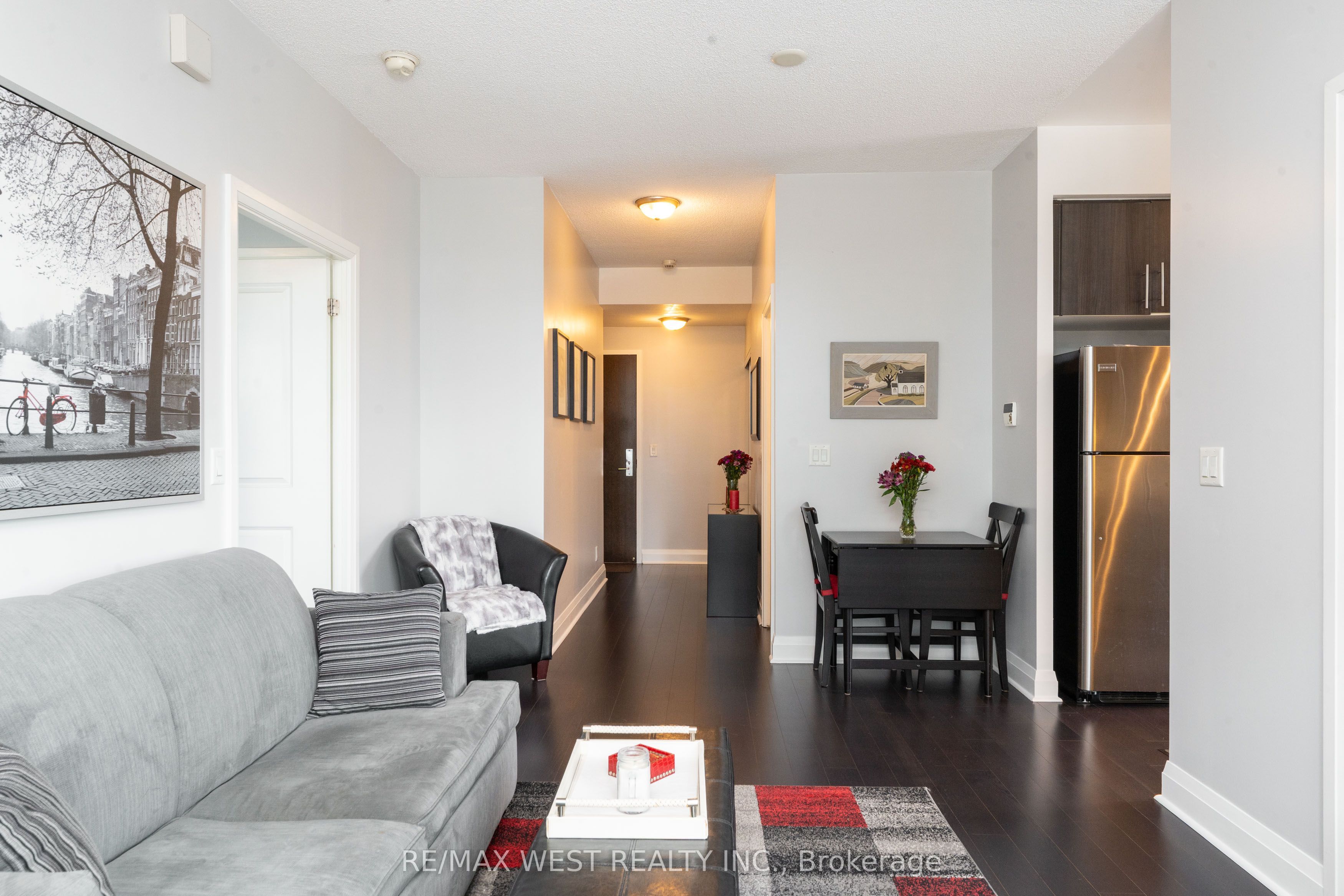 1185 The Queensway 710 Property Photo 17