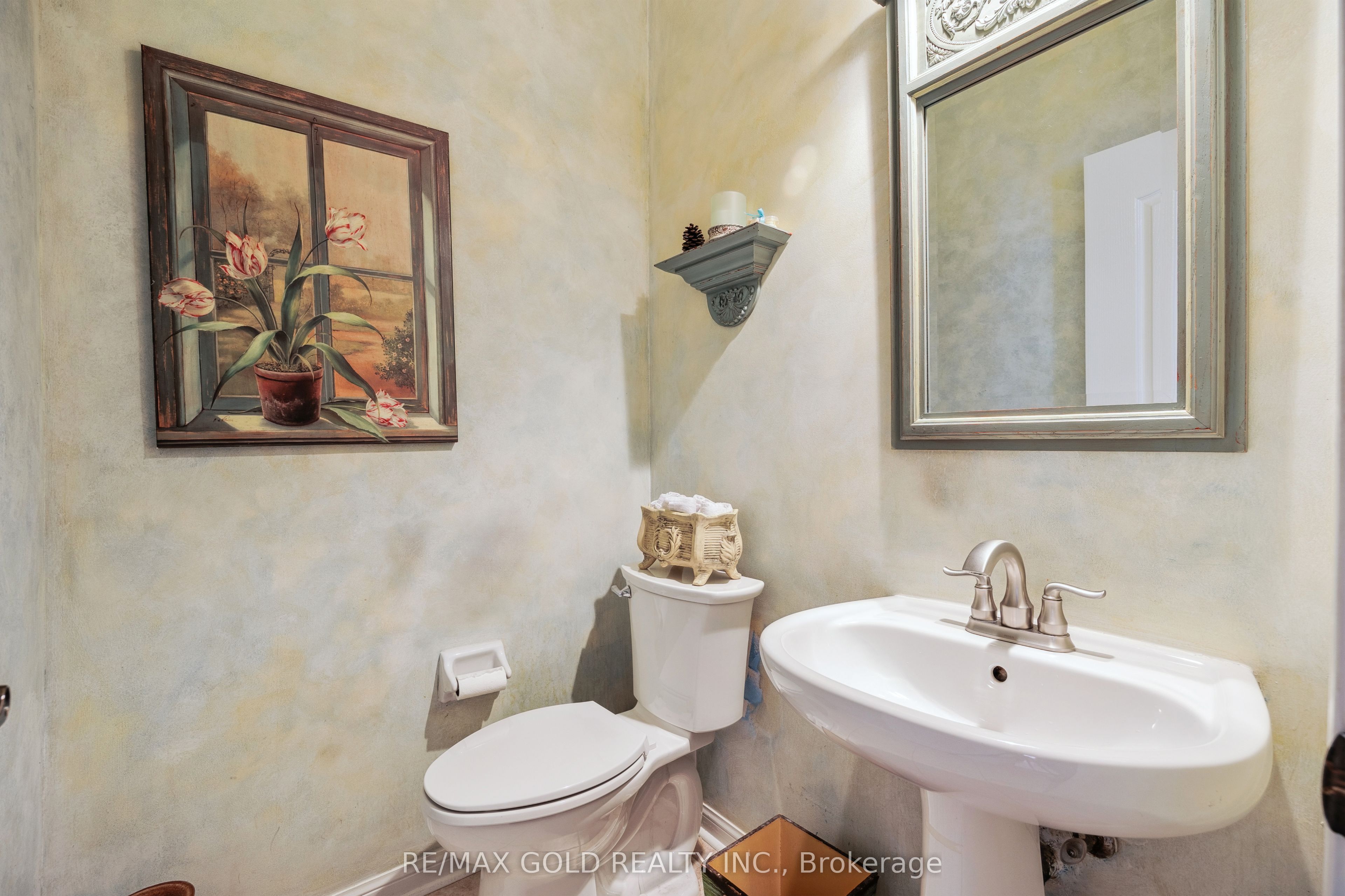 40 Maldives Crescent Property Photo 9