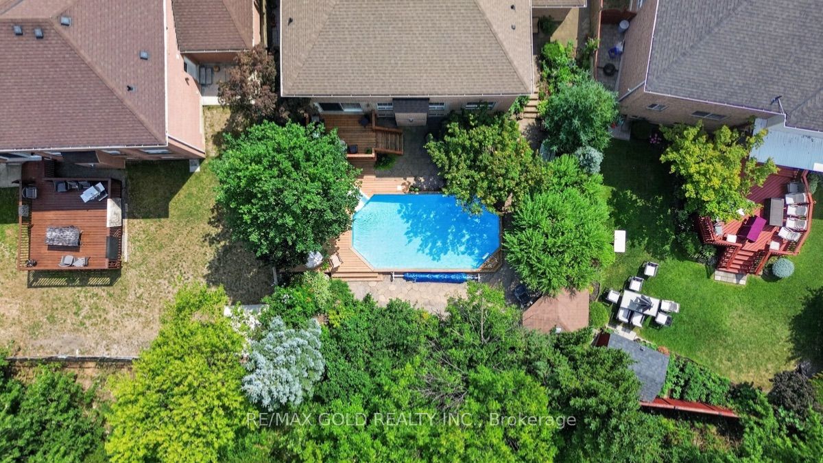 40 Maldives Crescent Property Photo 41