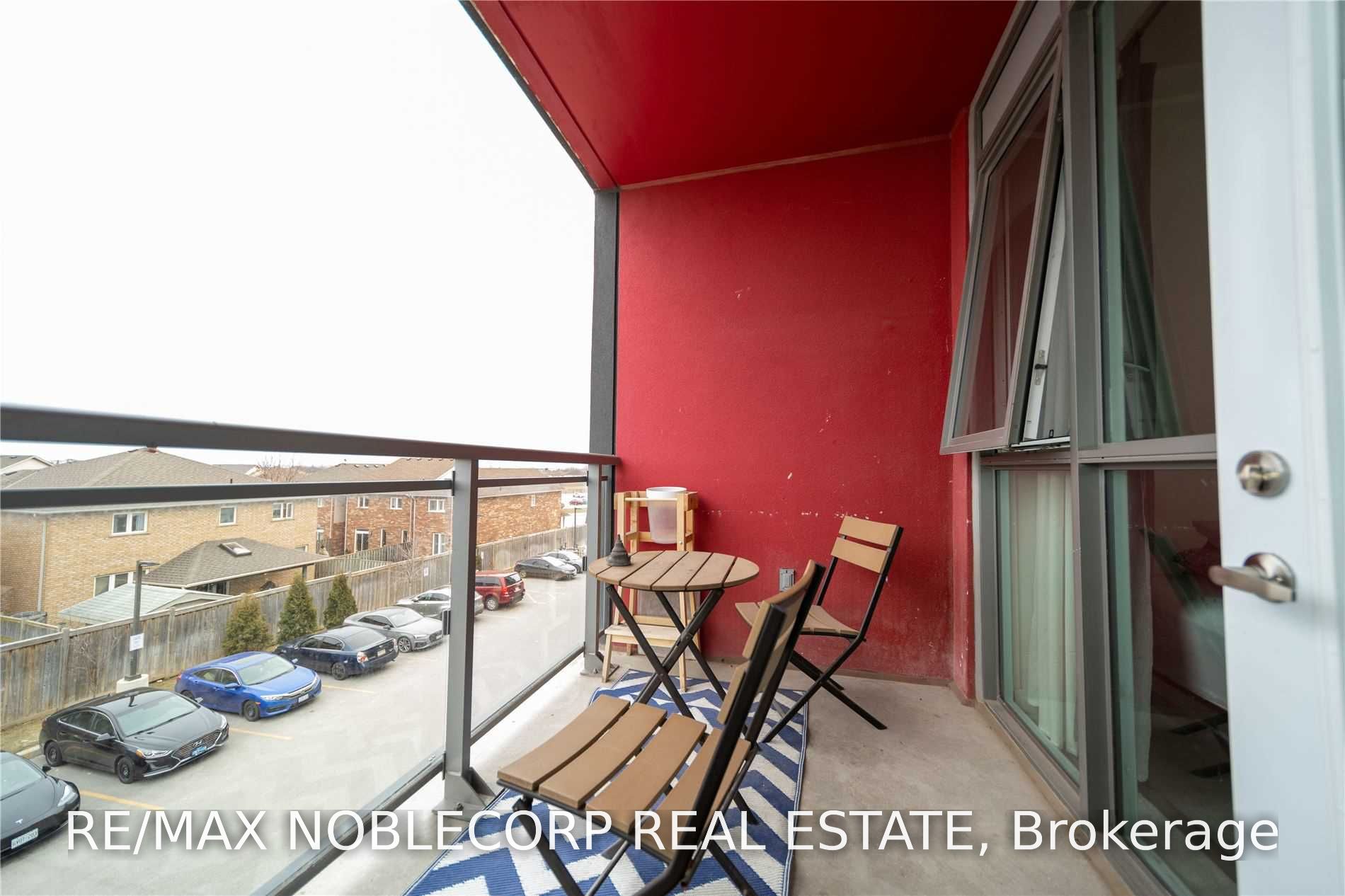 5260 Dundas Street C321 Property Photo 19
