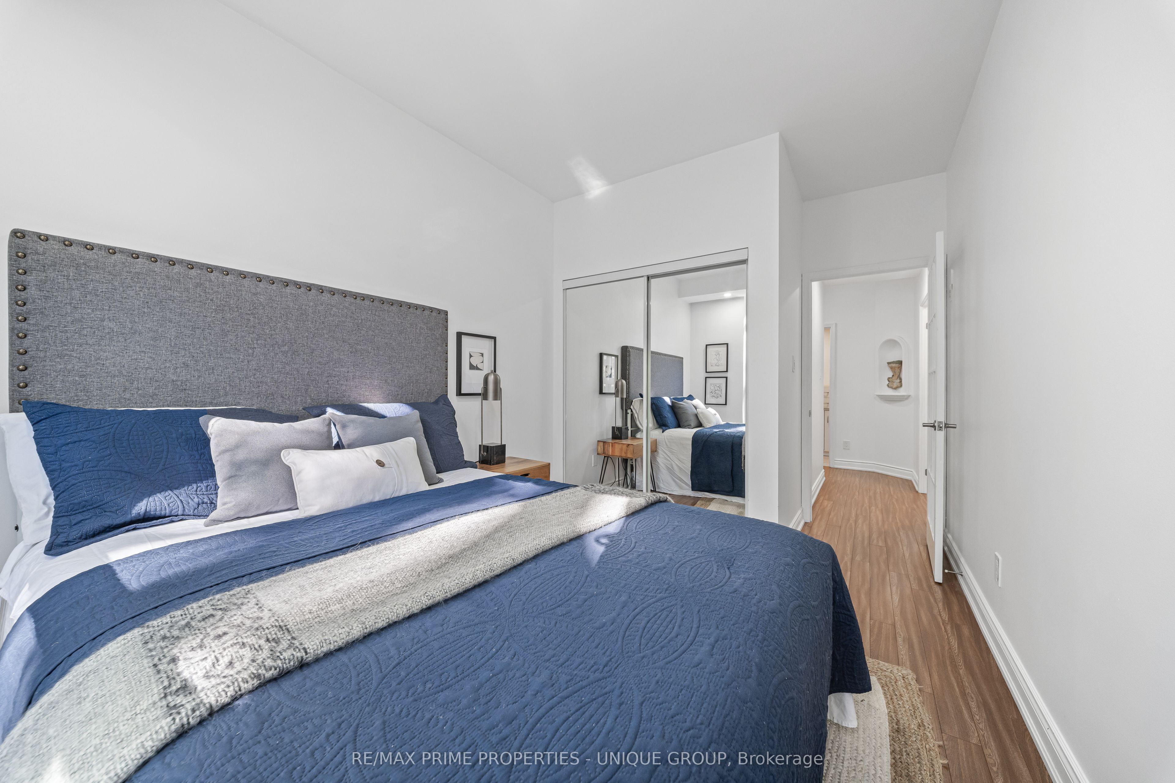 2511 Bloor Street W 202 Property Photo 37