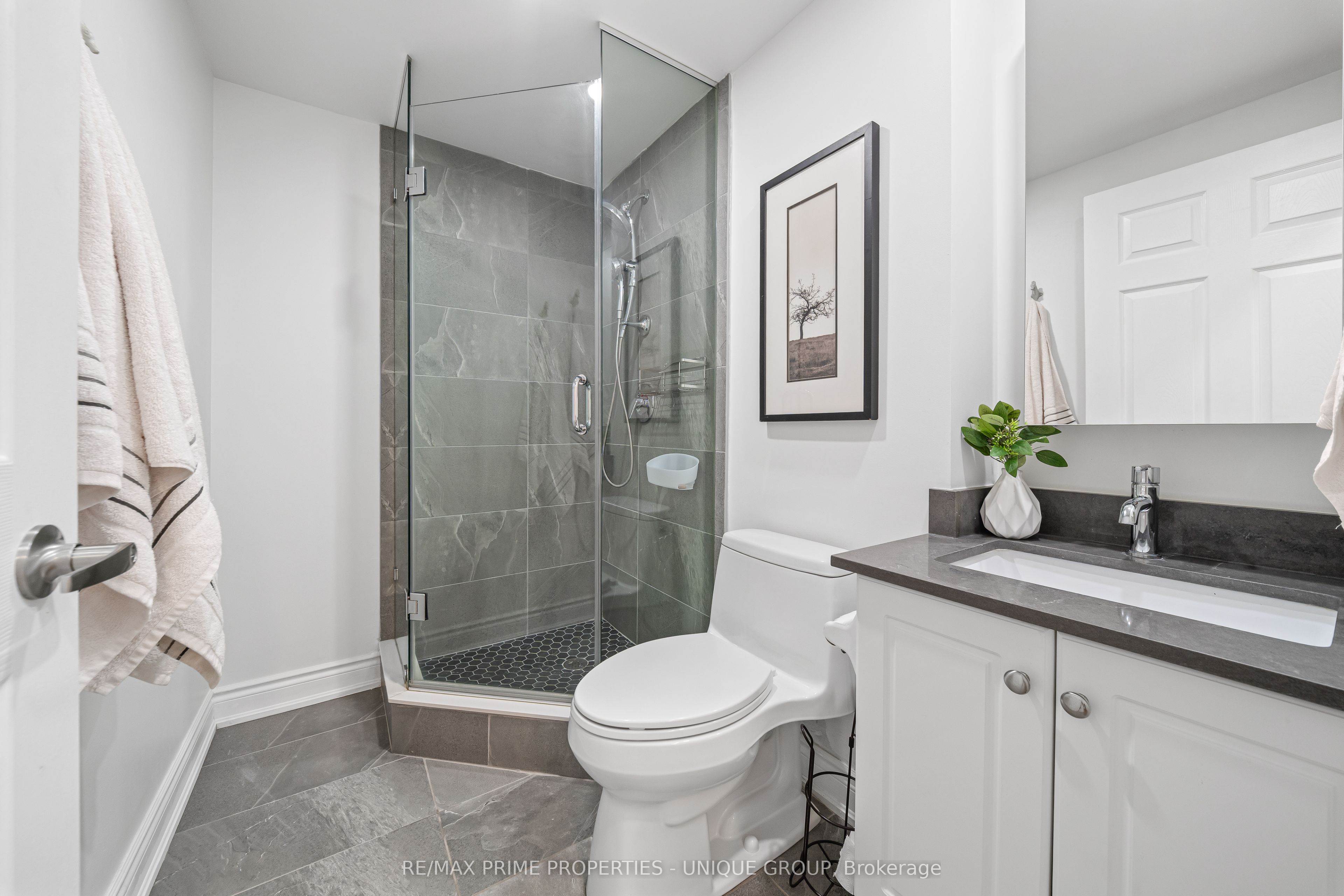 2511 Bloor Street W 202 Property Photo 41