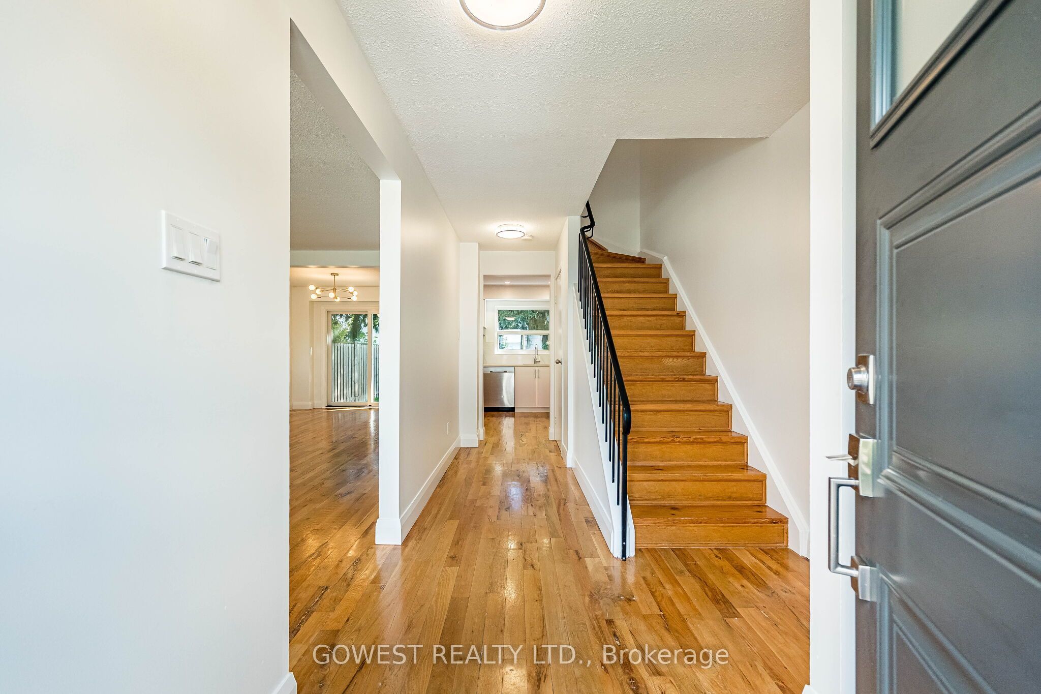 1055 Shawnmarr Road 75 Property Photo 5