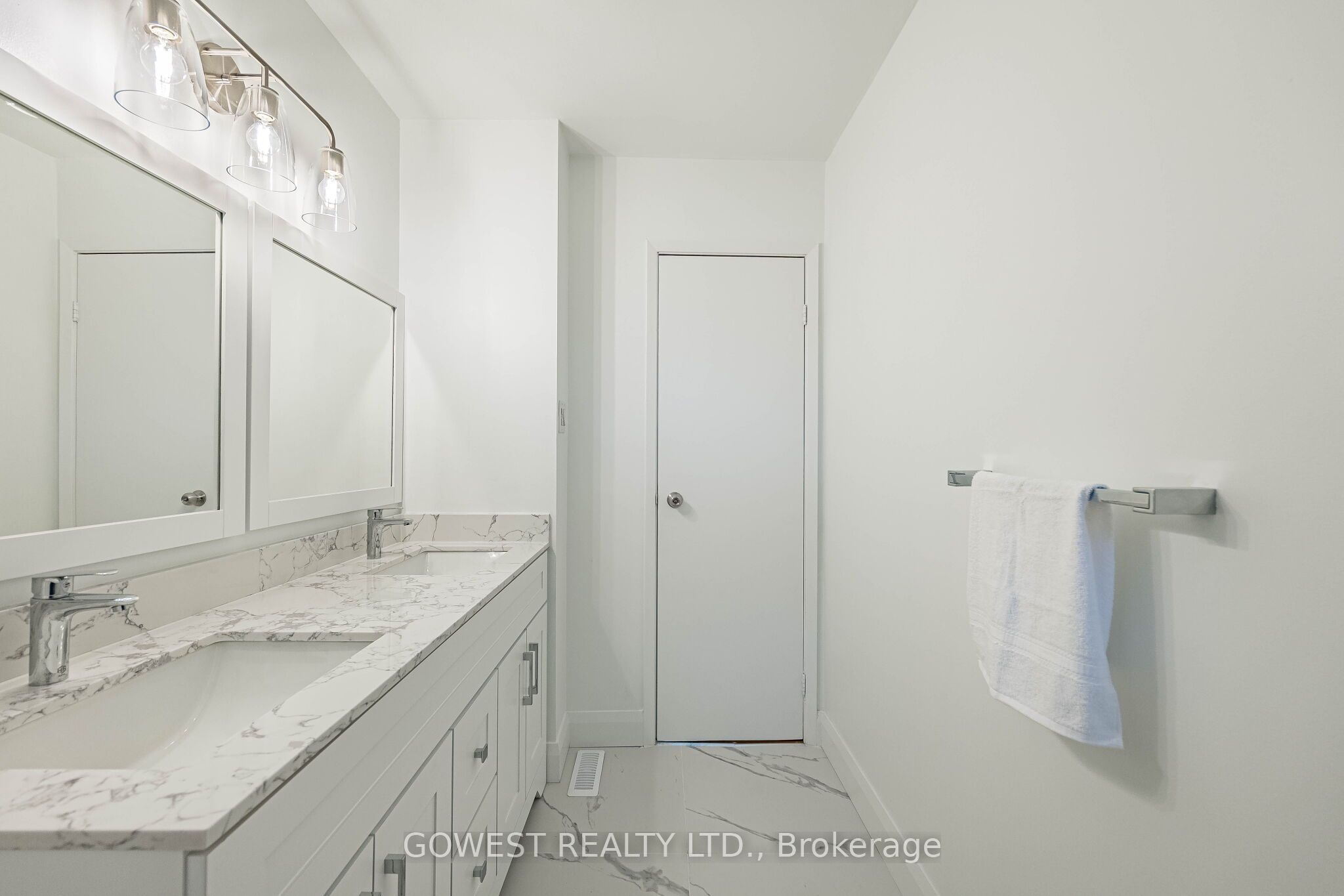 1055 Shawnmarr Road 75 Property Photo 30