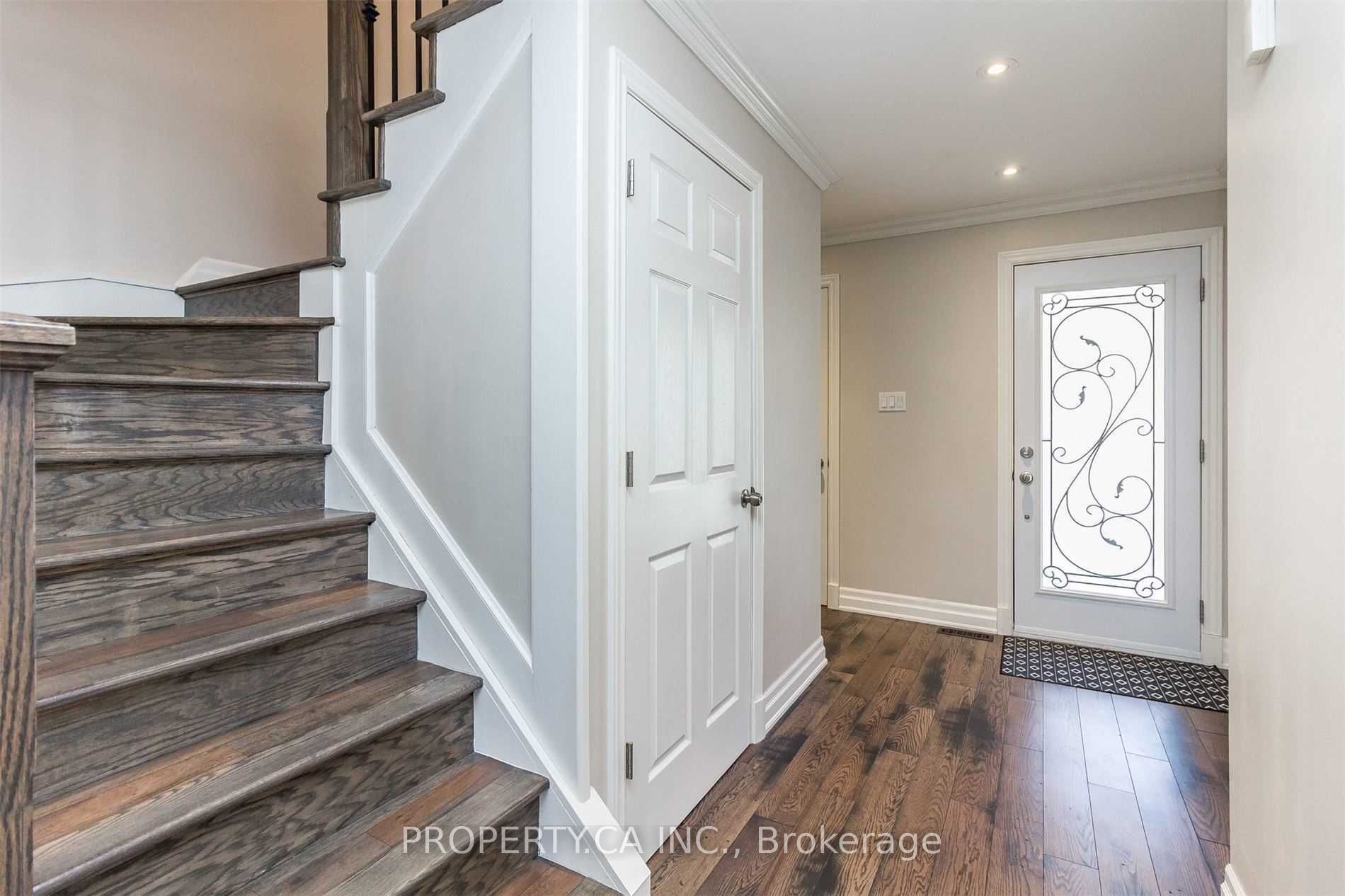 4153 Wheelwright Crescent Property Photo 3
