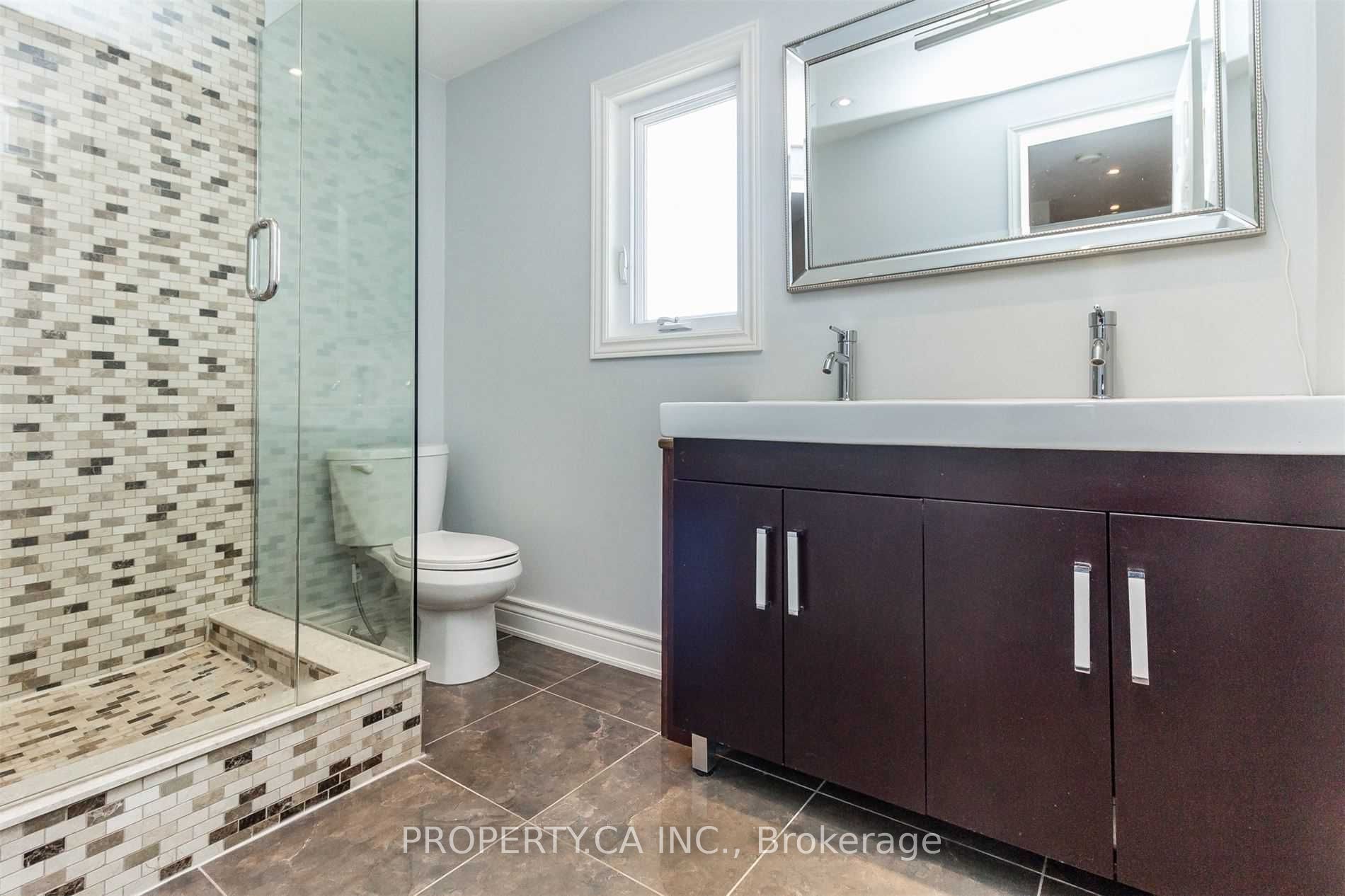 4153 Wheelwright Crescent Property Photo 12
