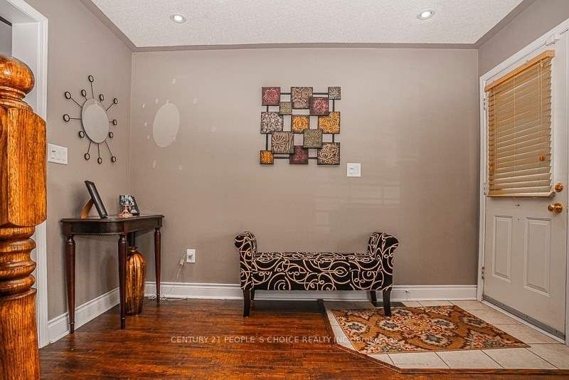 50 Sweetwood Circle W Property Photo 4