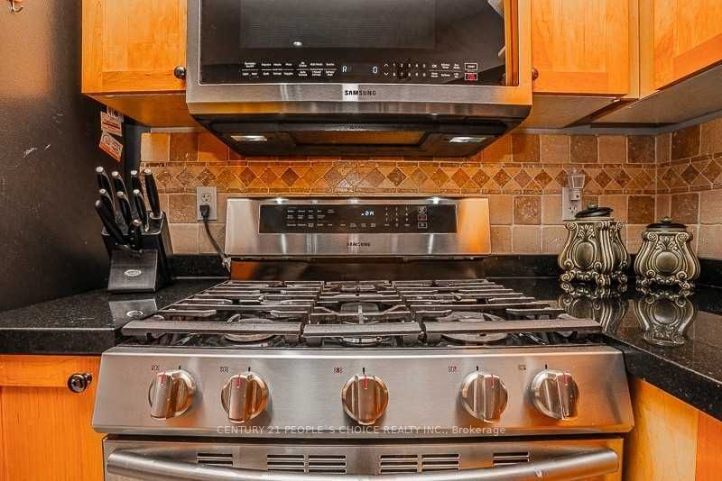 50 Sweetwood Circle W Property Photo 8