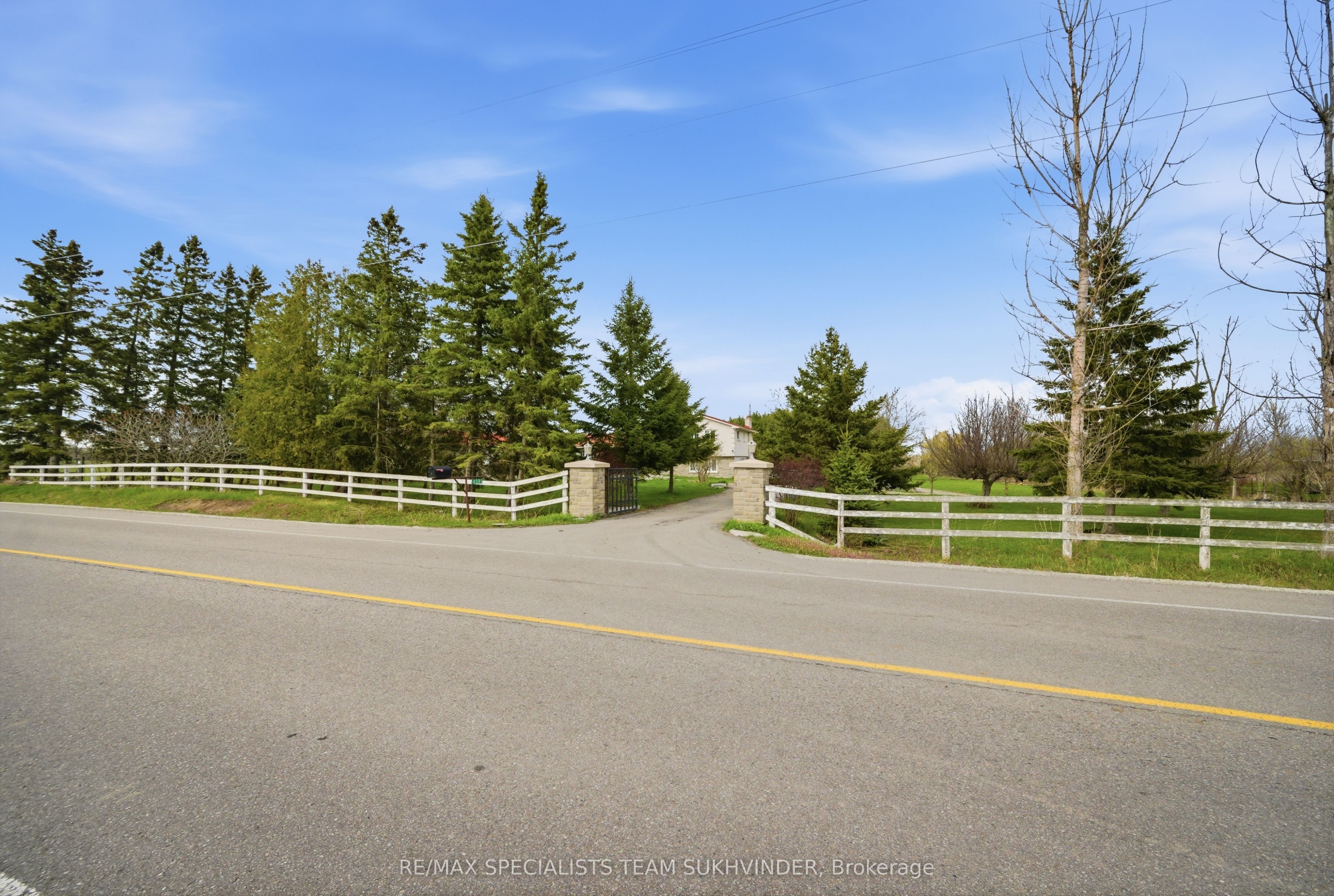 14597 Mclaughlin Road Property Photo 4