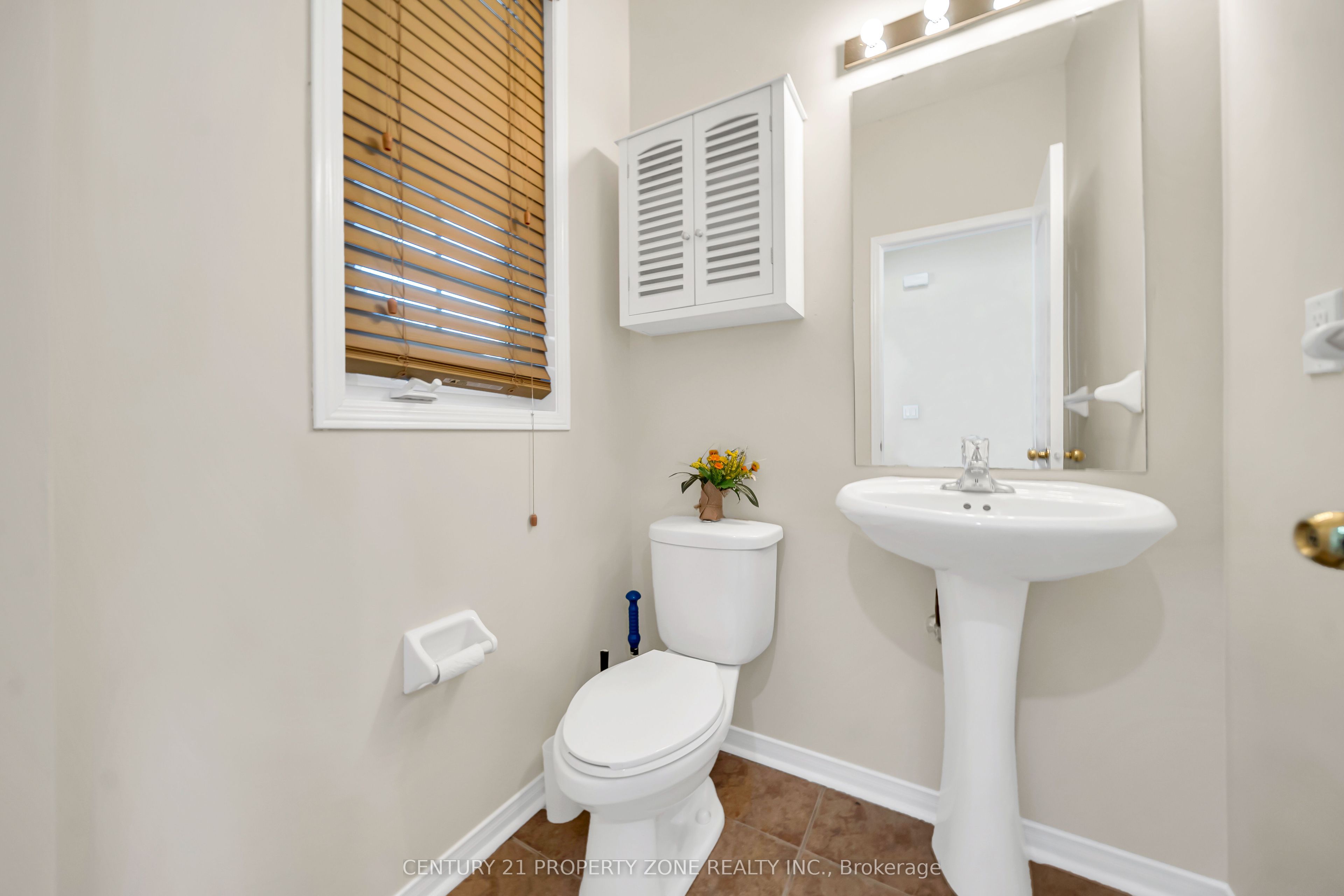 5 Senwood Street Property Photo 17