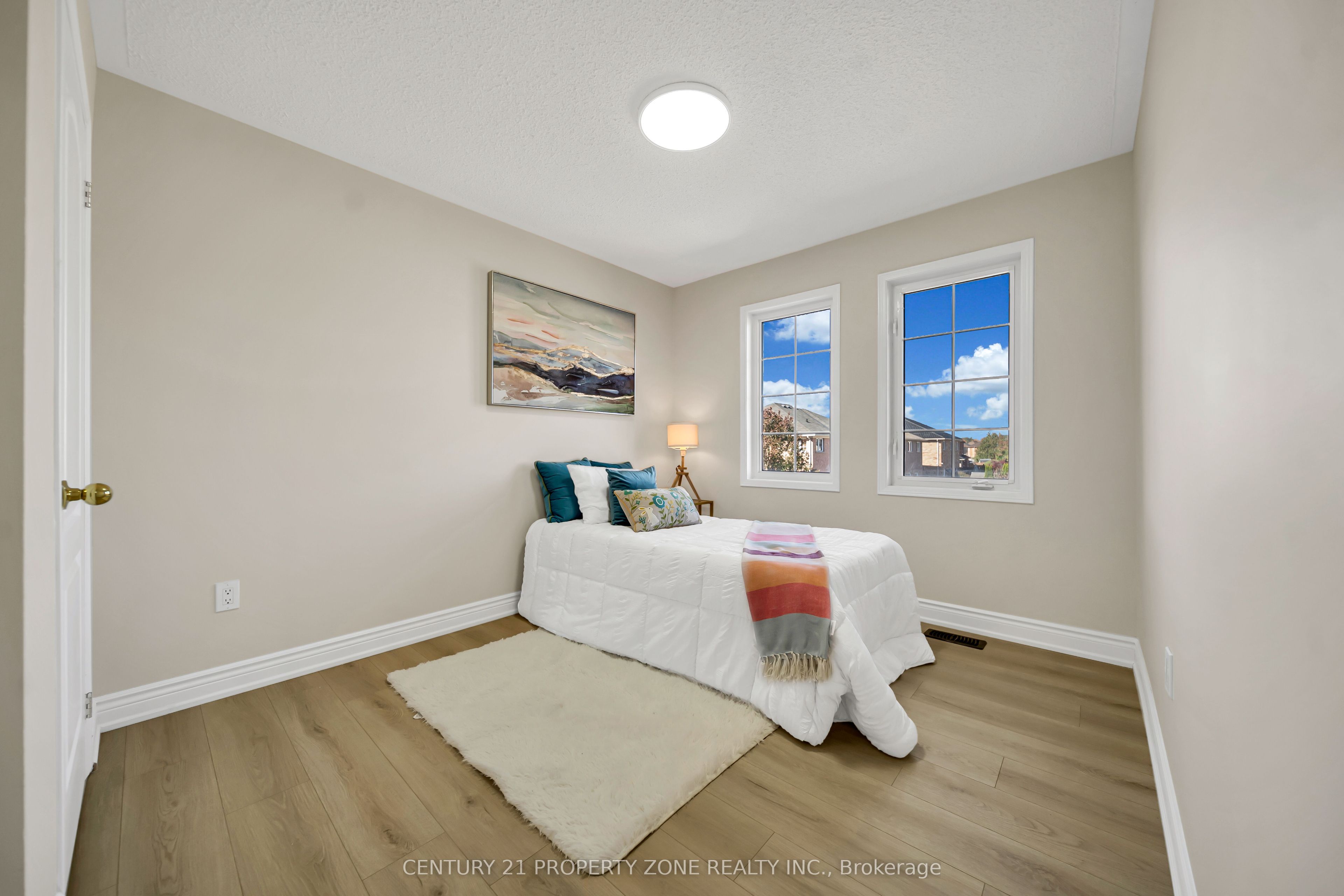 5 Senwood Street Property Photo 25