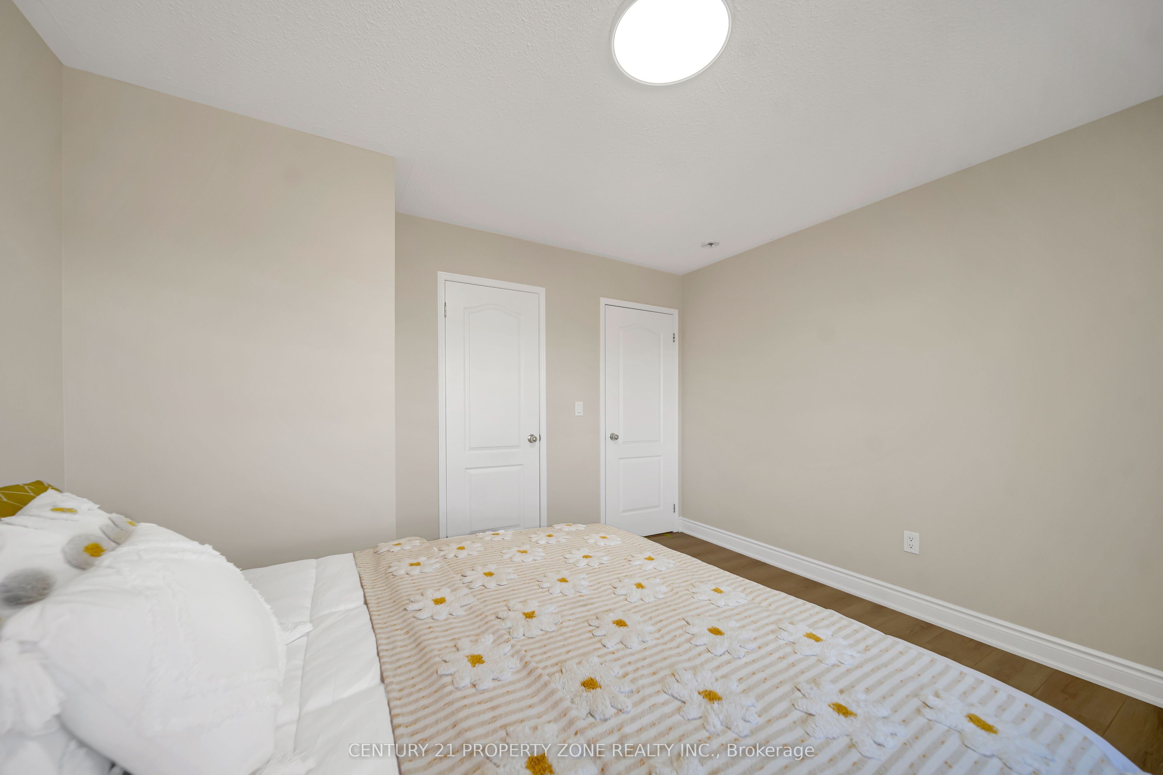 5 Senwood Street Property Photo 29