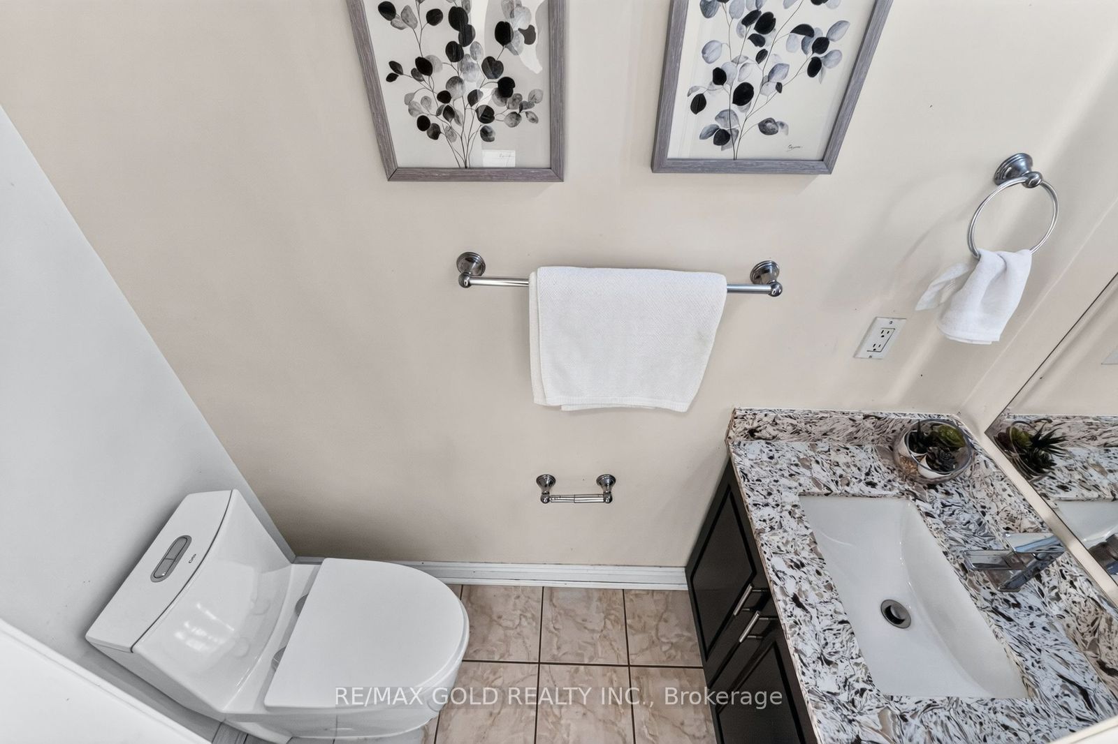 70 Maldives Crescent Property Photo 19