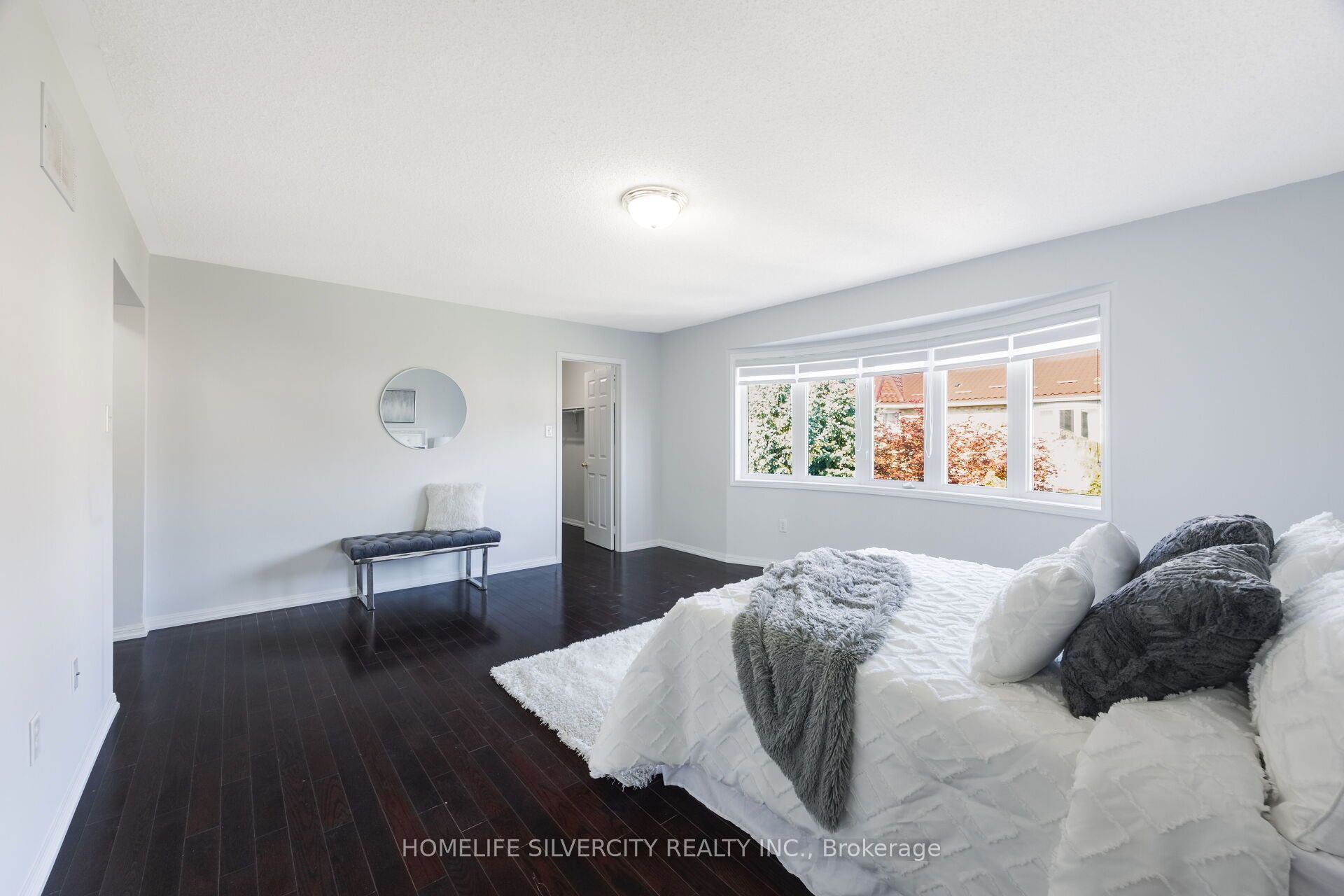 25 Van Hoof Crescent Property Photo 29