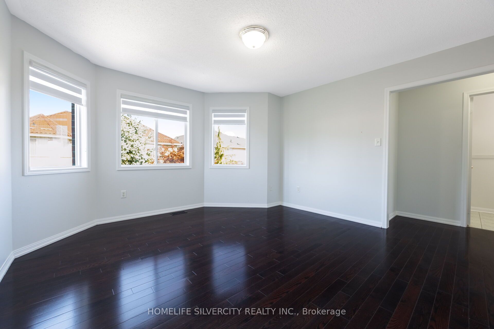 25 Van Hoof Crescent Property Photo 33