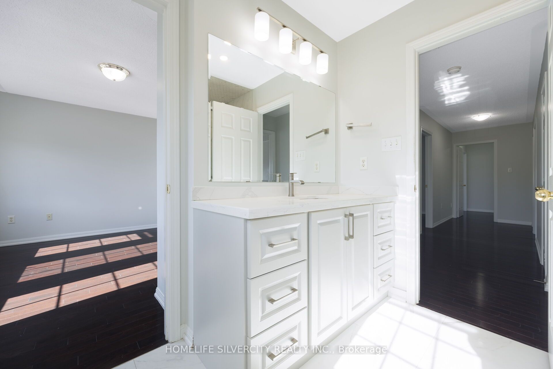 25 Van Hoof Crescent Property Photo 40