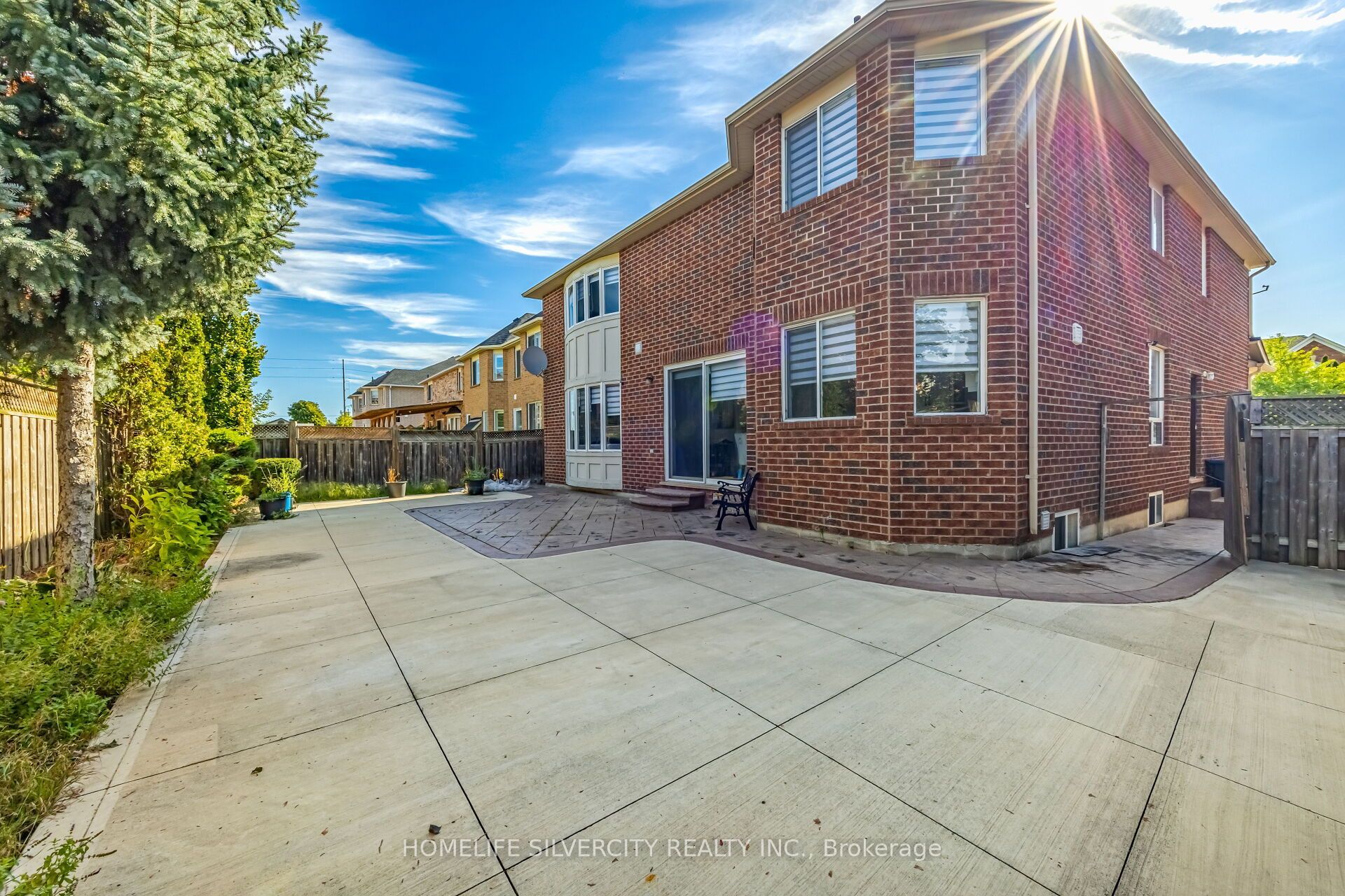 25 Van Hoof Crescent Property Photo 48